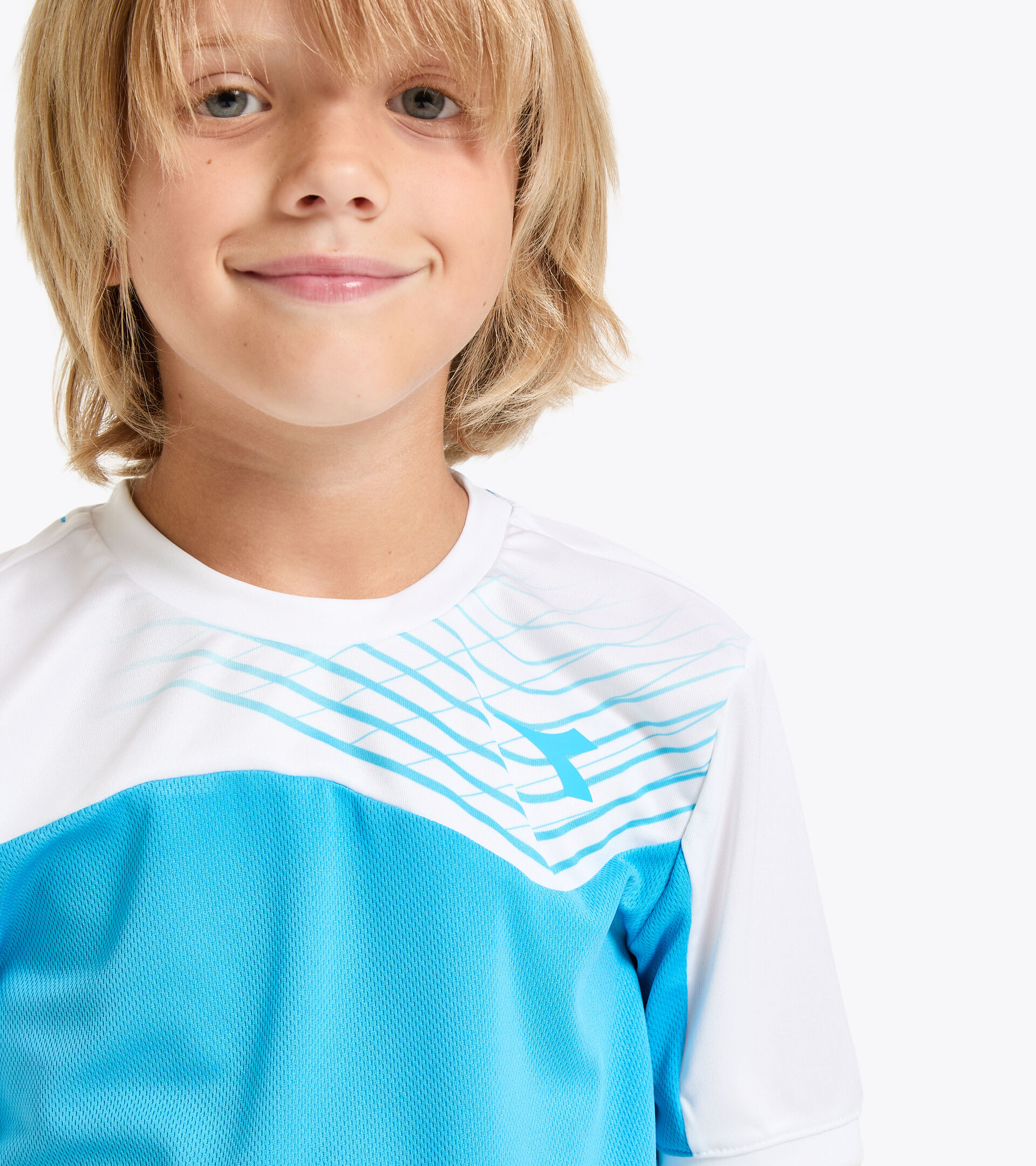 Camiseta de tenis - Junior J. T-SHIRT COURT AZUL REAL FLUO - Diadora
