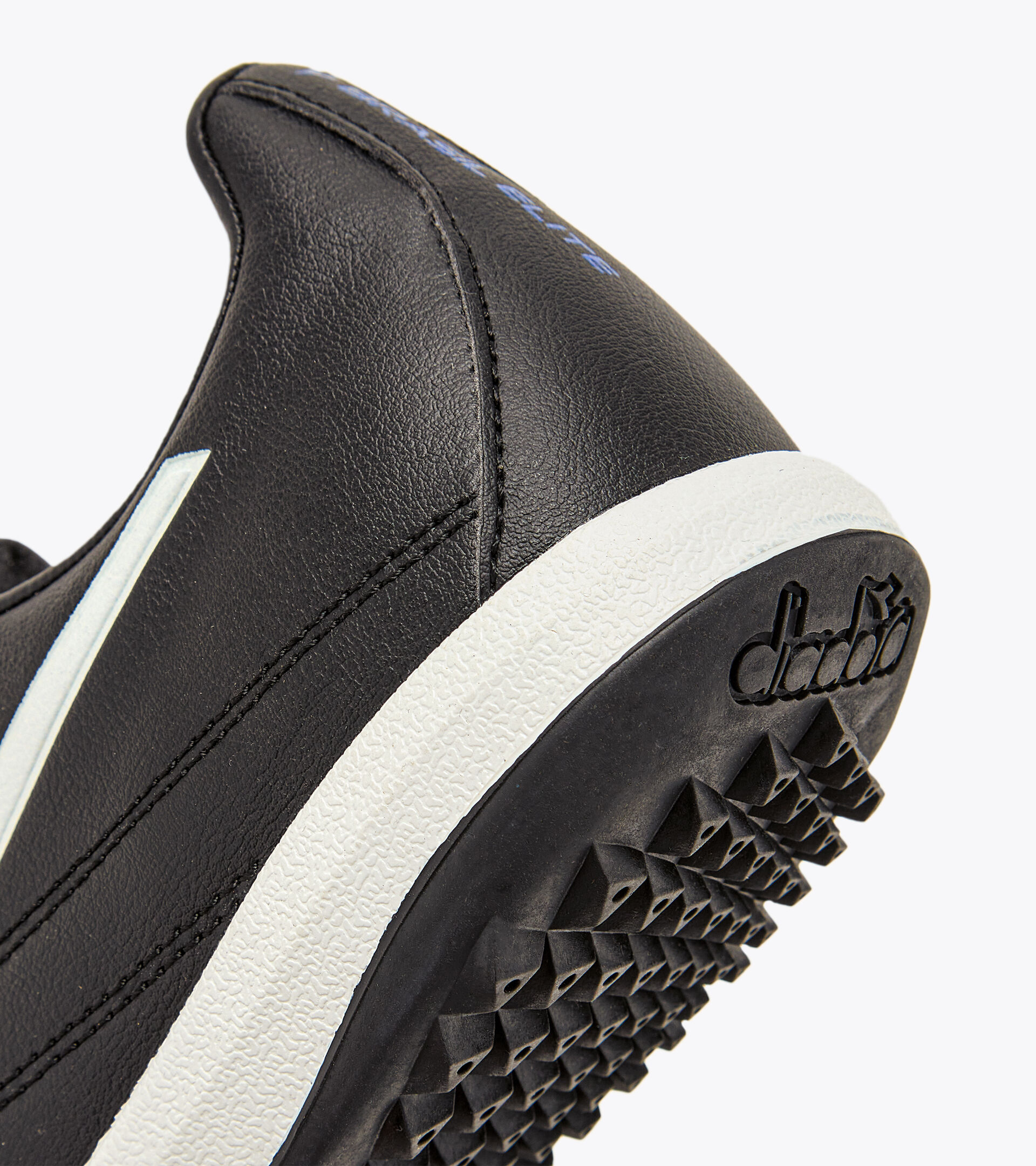 Futsal boot - Specific outsole for synthetic/hard ground BRASIL ELITE2 R TFR BLACK/WHITE/ROYAL BLUE - Diadora