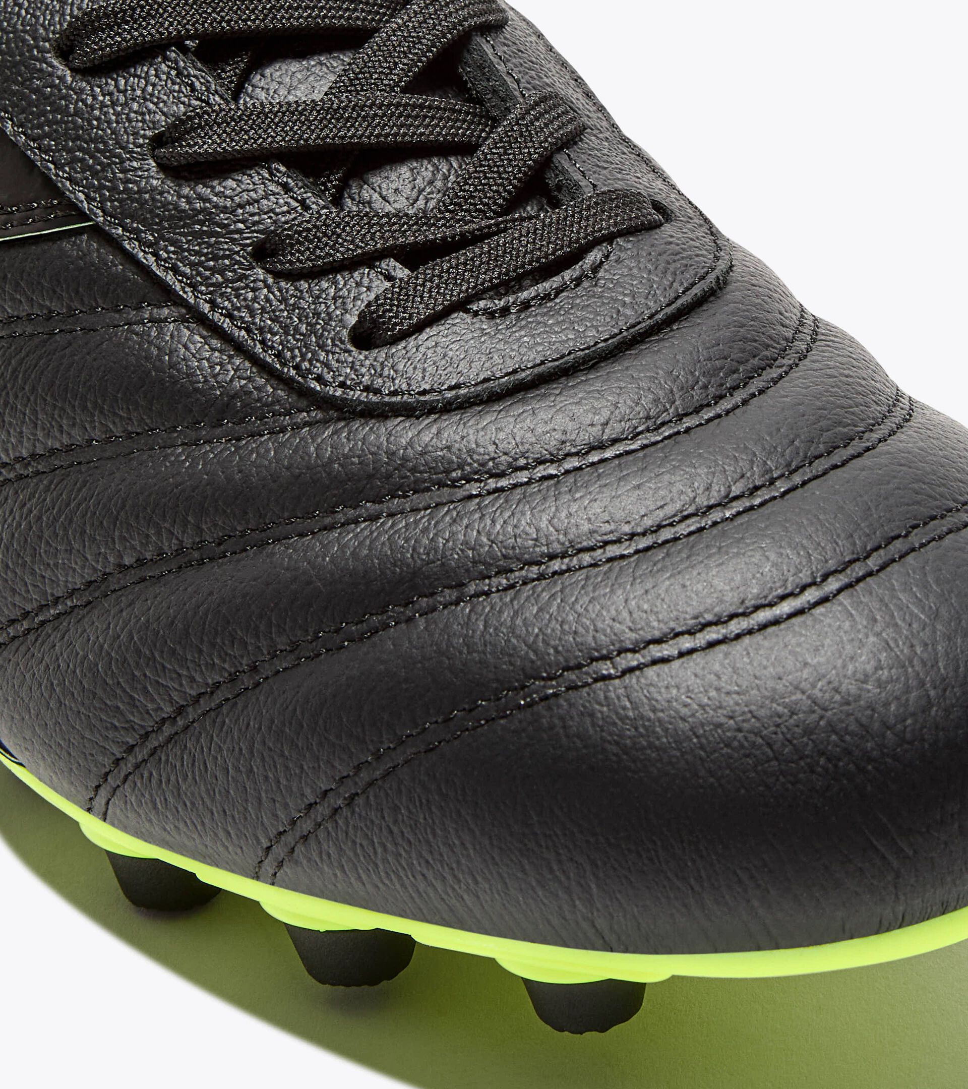 Made In Italy calcio shoe for firm grounds - All-gender BRASIL ICON ITA OG LT+ MDPU BLACK/FLUO YELLOW DIADORA - Diadora