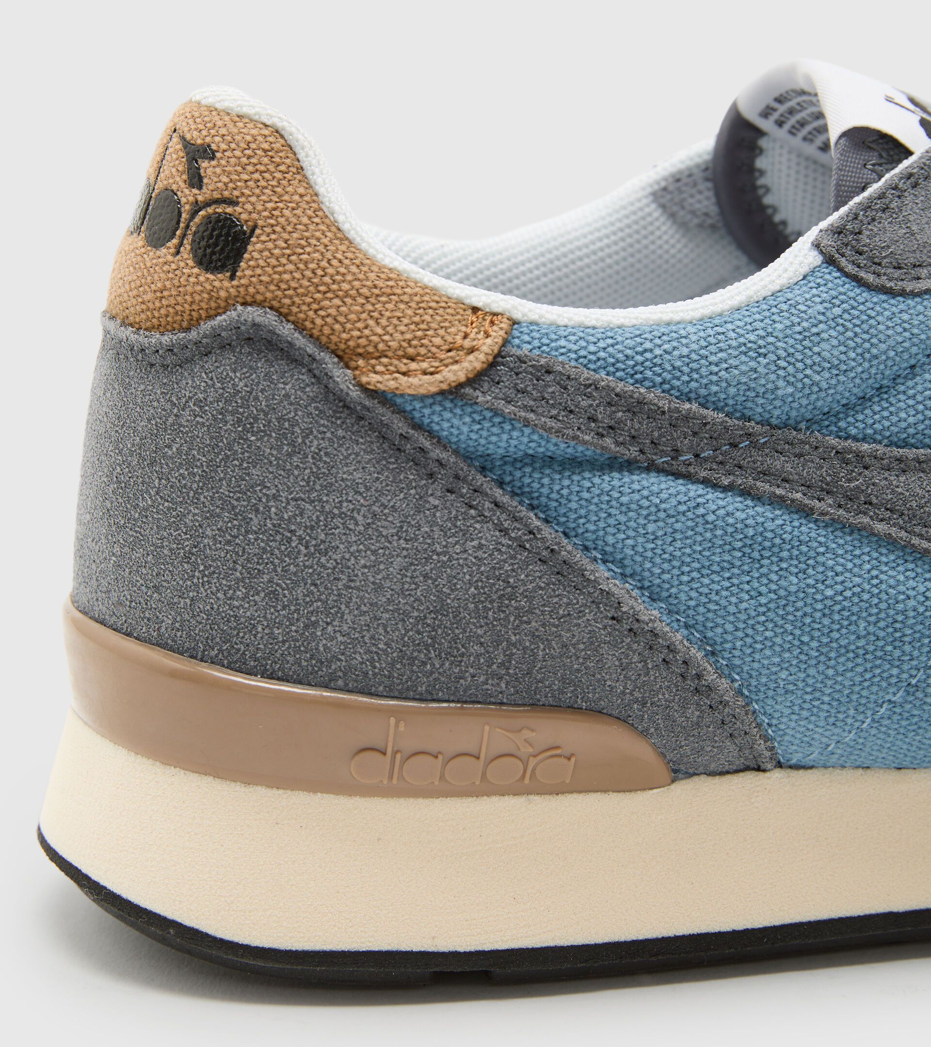 Sports shoes - Unisex CAMARO SUEDE BLUE MIRAGE/PEWTER - Diadora