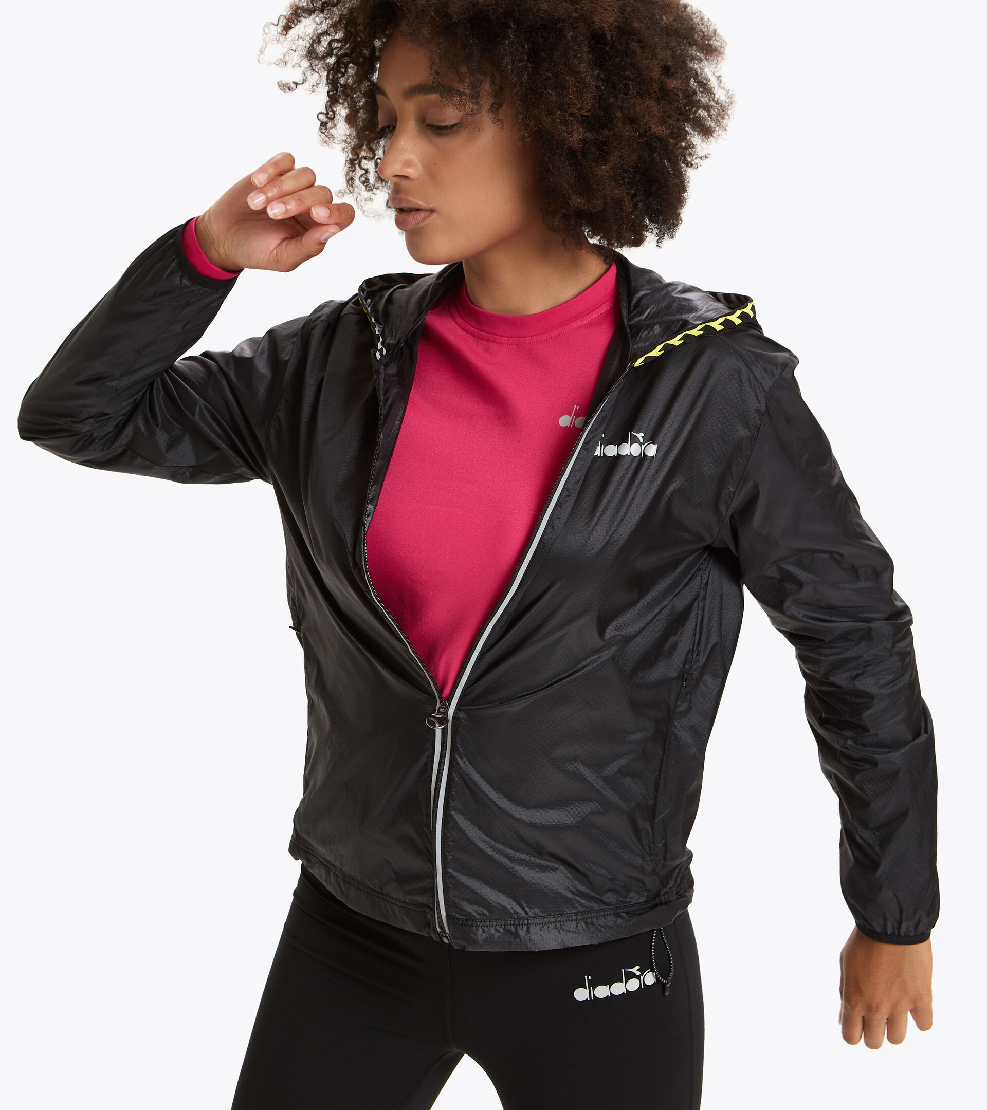 Running windbreaker - Women L. MULTILAYER JACKET BE ONE BLACK - Diadora