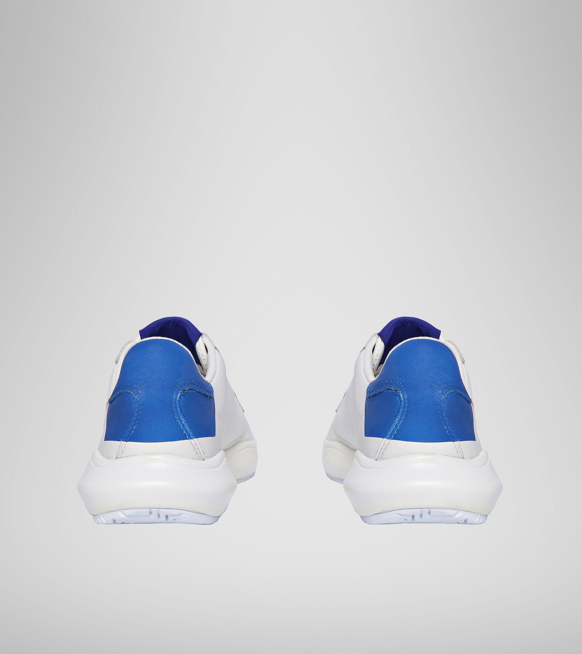 Sports shoe - Unisex MASS DAMPER DERBY WHITE/RED - Diadora