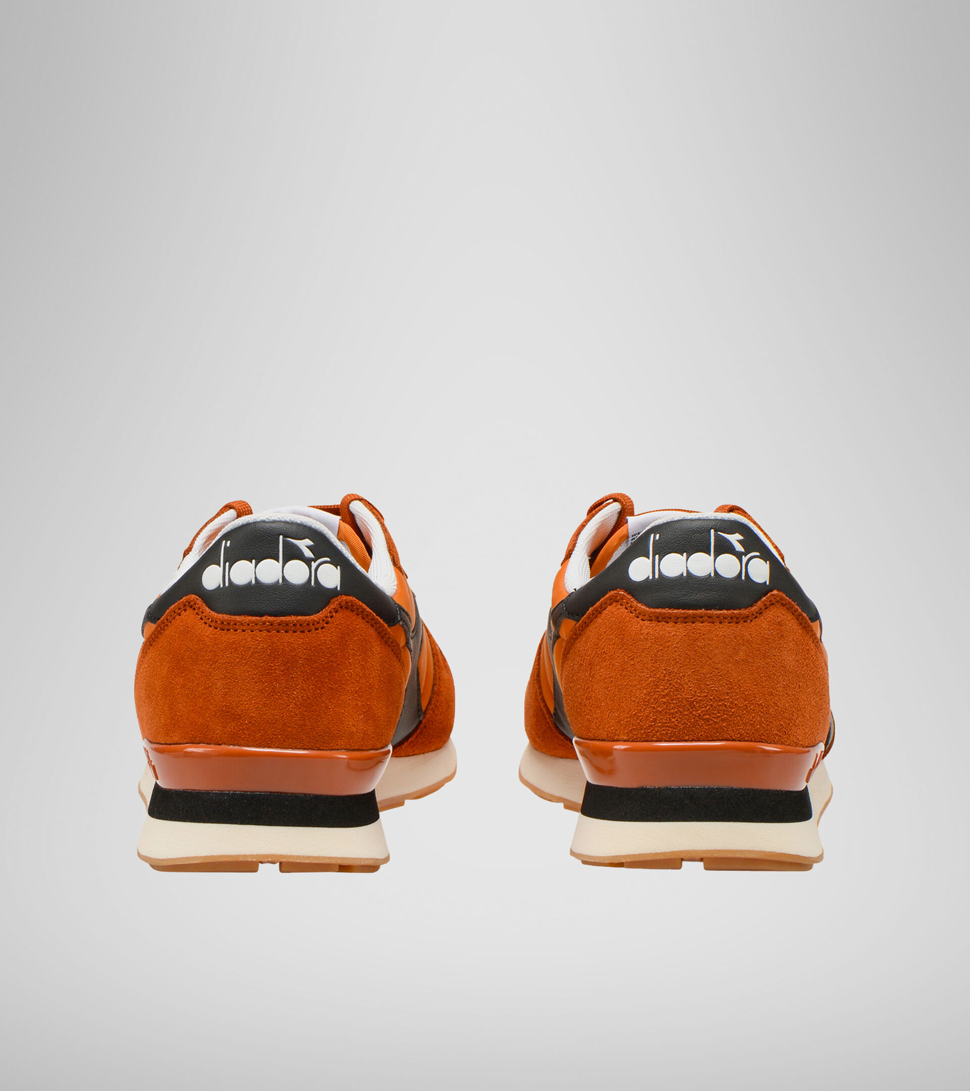 Footwear Sportswear UNISEX CAMARO MRRN FIAMMA DORATA/MRRN SOLE D Diadora