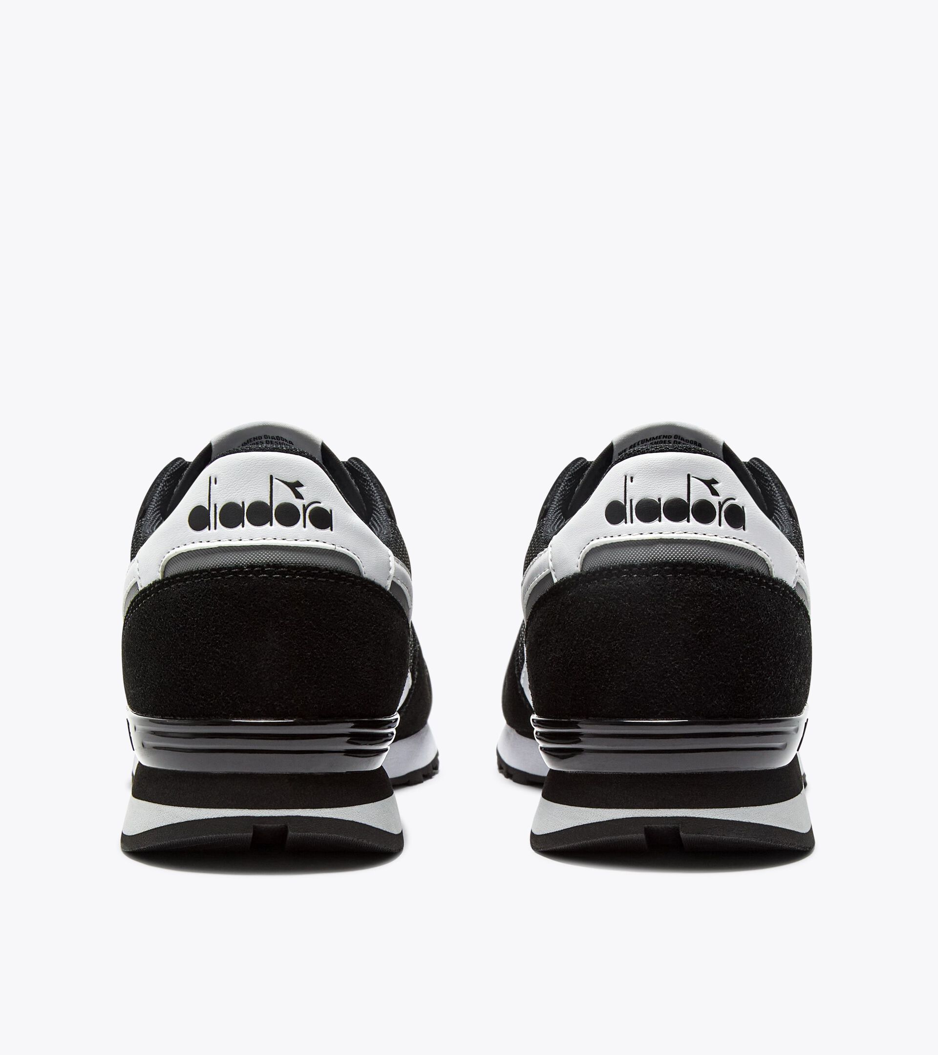Suede leather sneaker - All-gender CAMARO M2 BLACK - Diadora