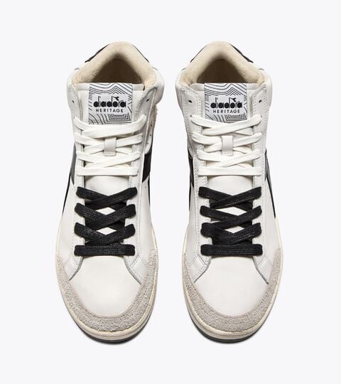 PRESTIGE HIGH USED, WHITE/BLACK Heritage sneaker made from leather - All-gender
PRESTIGE HIGH USED WHITE/BLACK - Diadora
