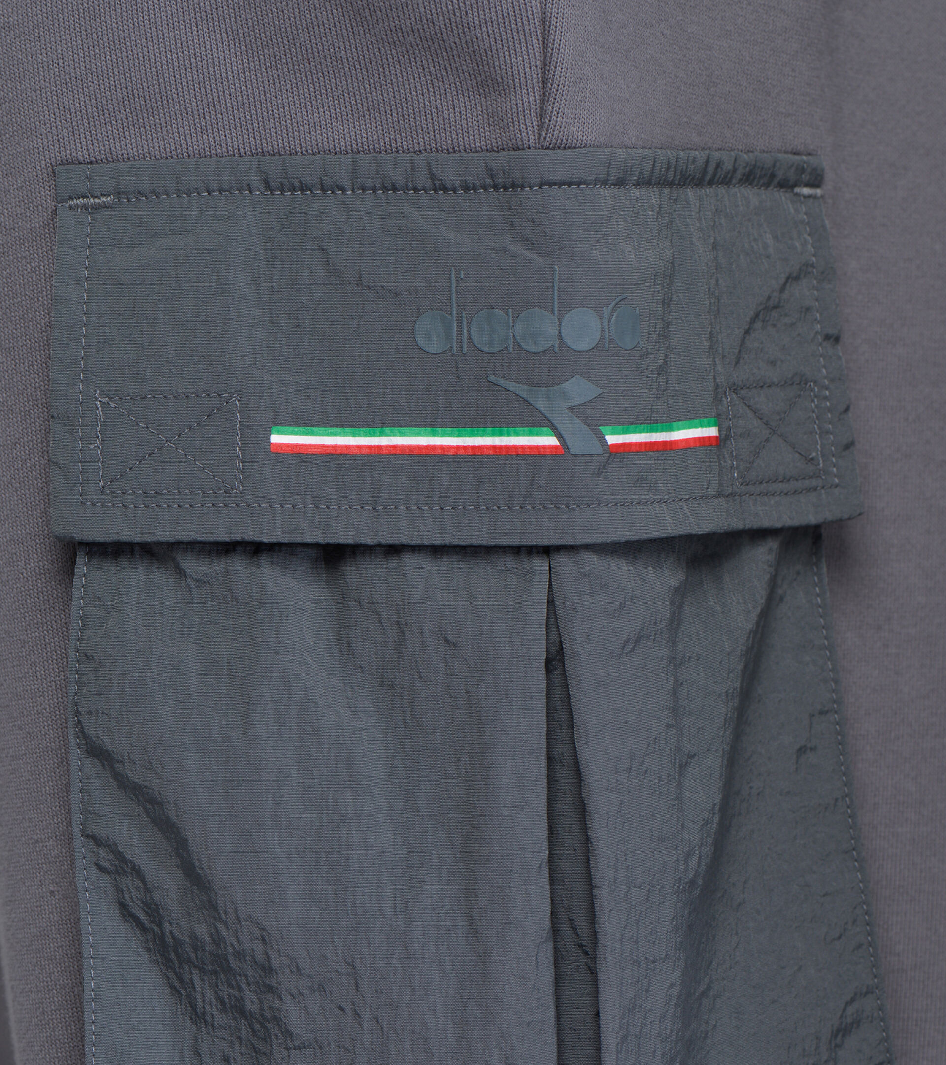 Pantalon de sport - Homme PANT URBANITY PÉNOMBRE GRIS - Diadora