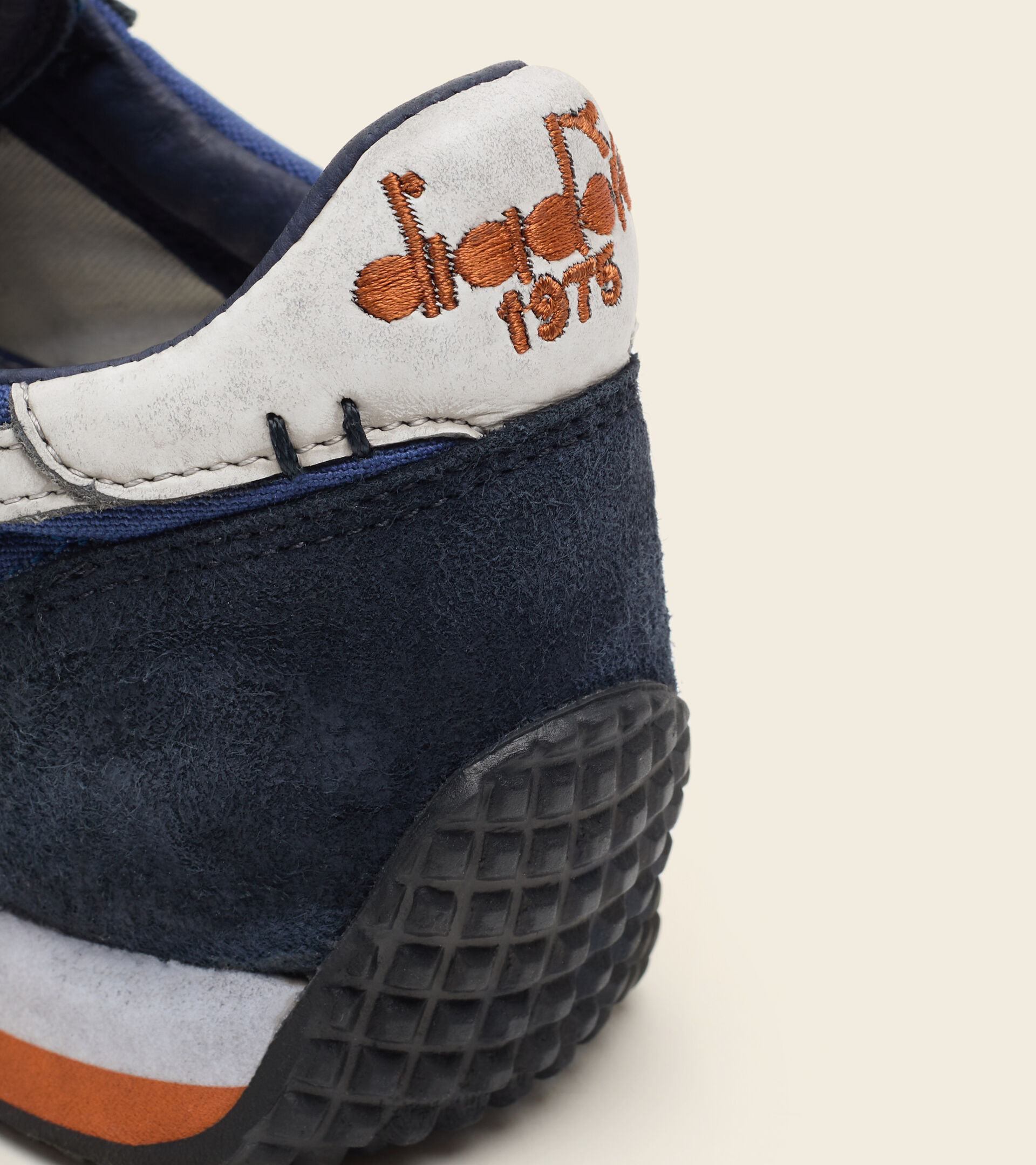 Footwear Heritage UNISEX EQUIPE H DIRTY STONE WASH EVO AZUL LIMOGES Diadora