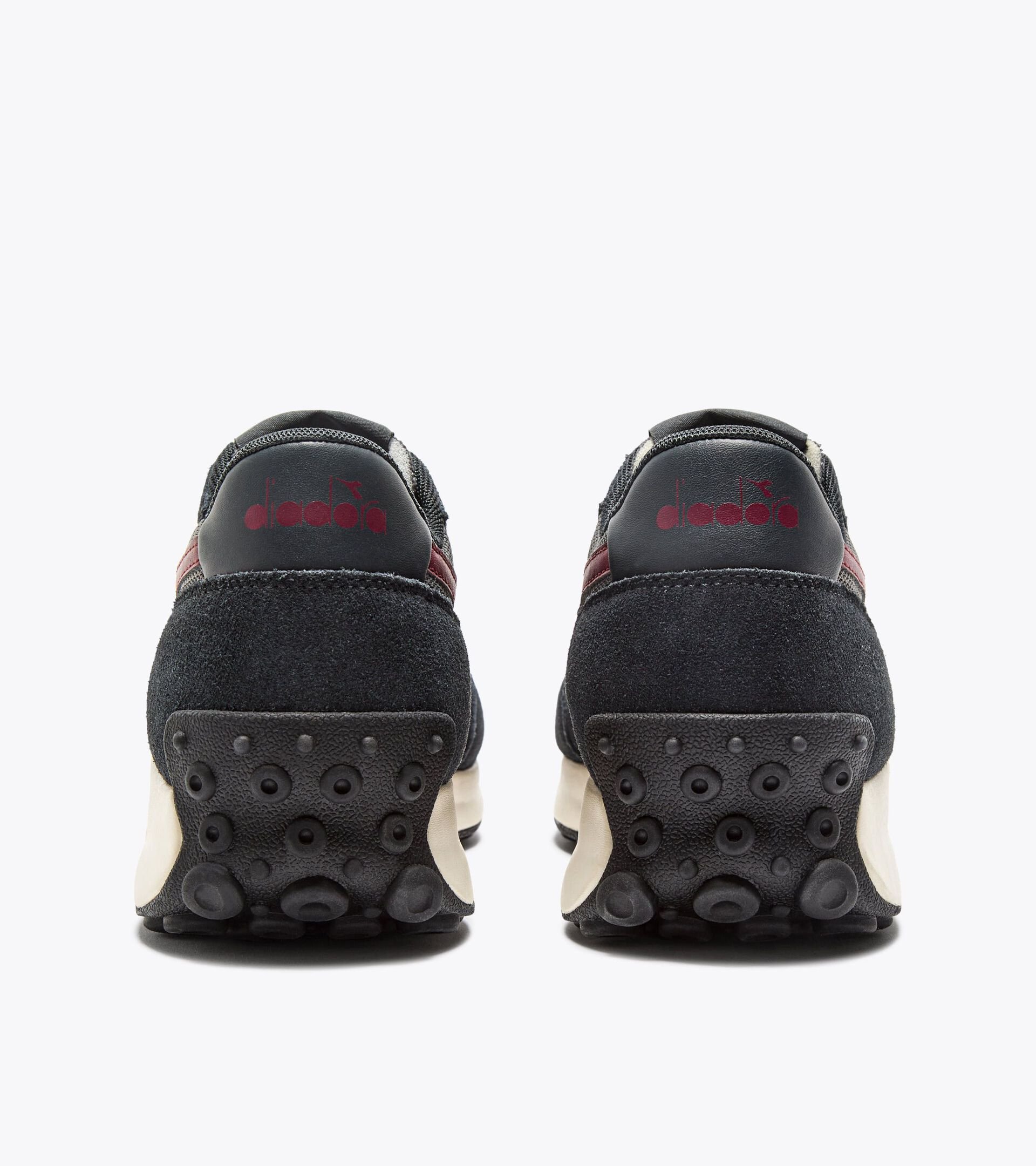 Sporty sneakers - All-Gender RACE NY PEWTER - Diadora