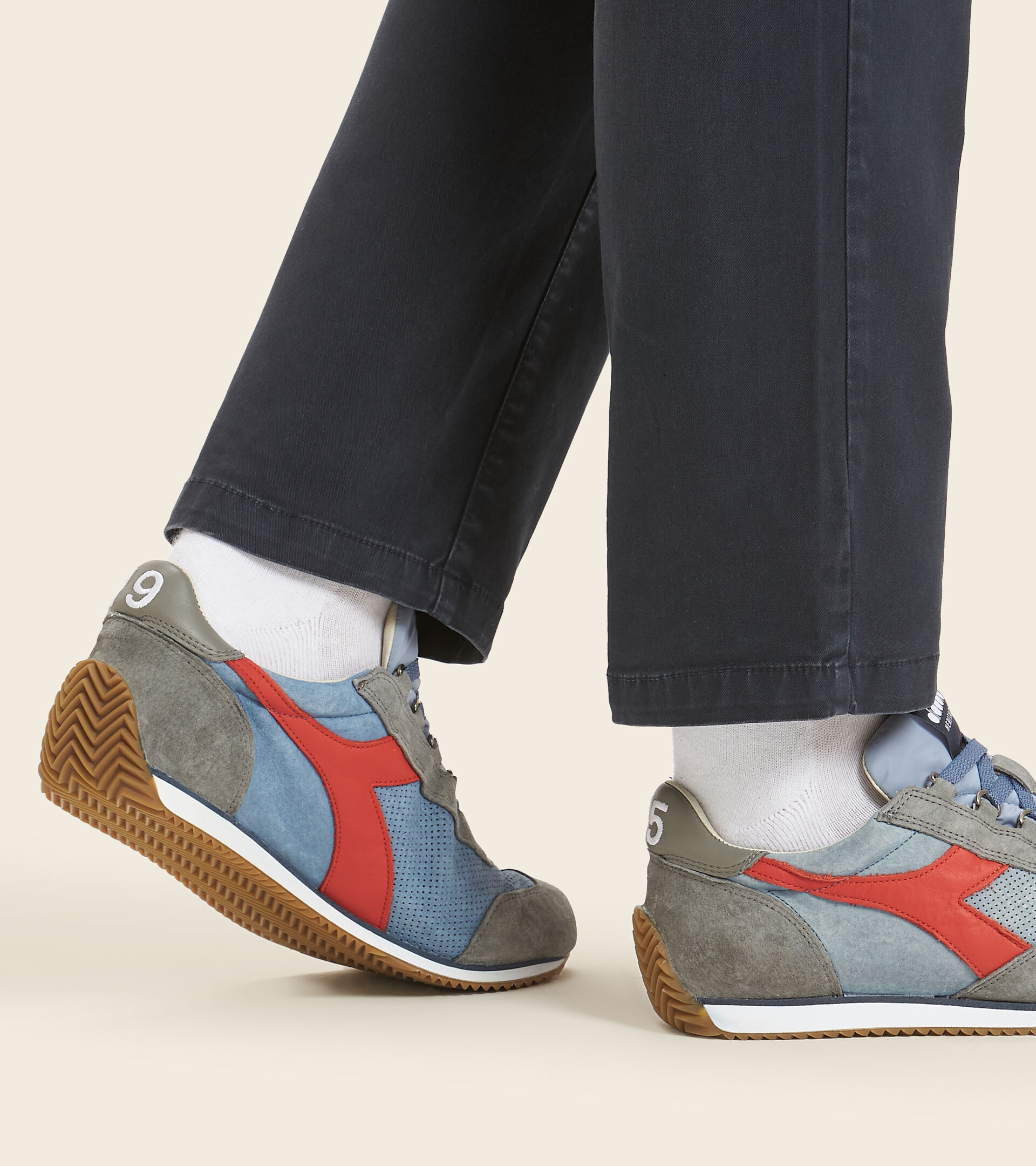 Footwear Heritage UNISEX EQUIPE SUEDE SW TELA VACQUERA DESTENIDO Diadora