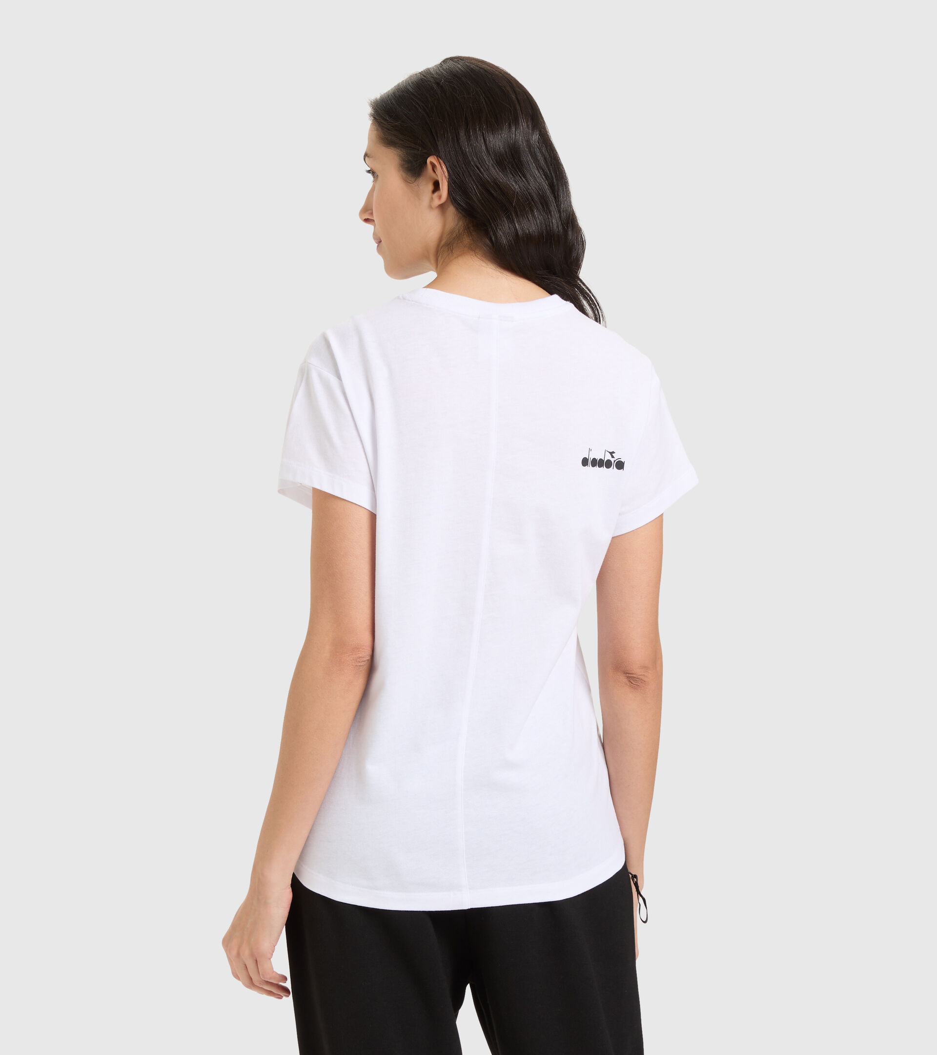Sports T-shirt - Women L. T-SHIRT SS URBANITY OPTICAL WHITE/BLACK - Diadora