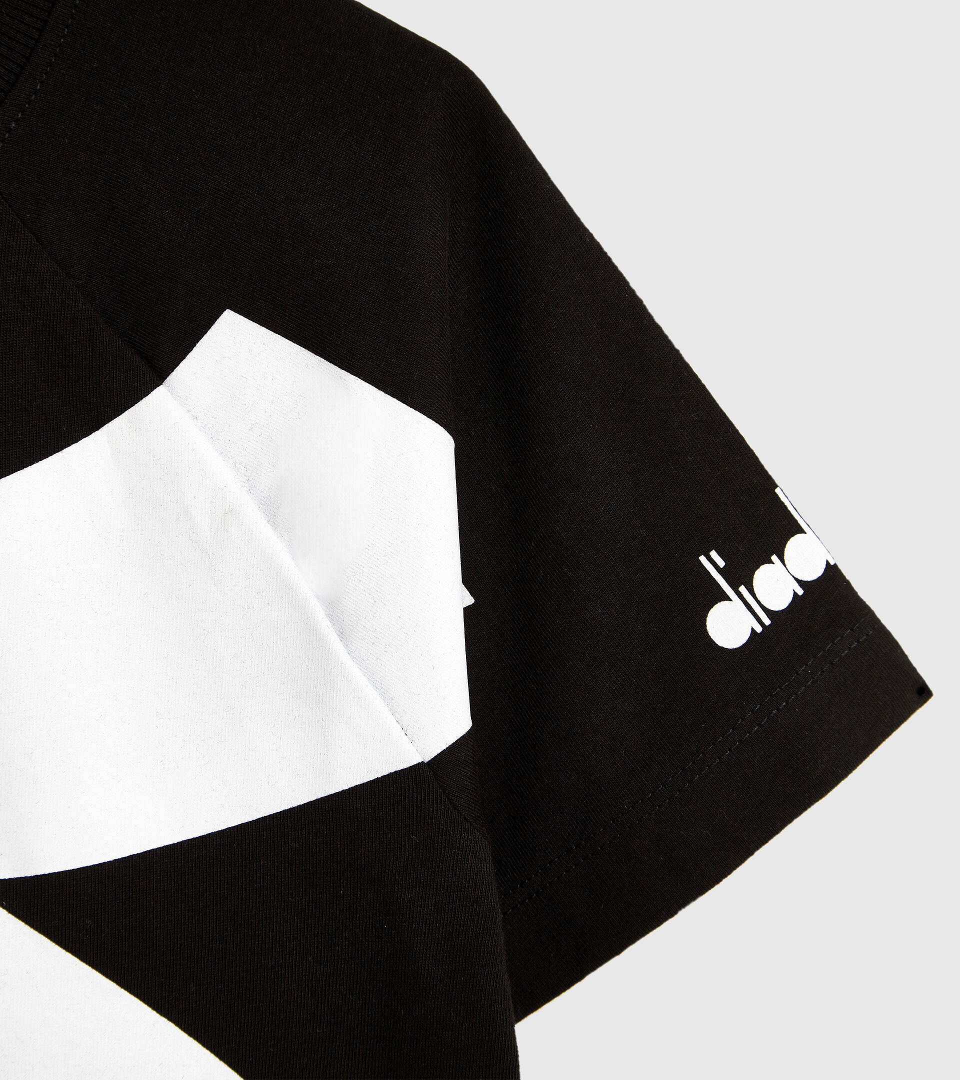 Cotton sports T-shirt - Girls JG.T-SHIRT SS POWER LOGO BLACK - Diadora
