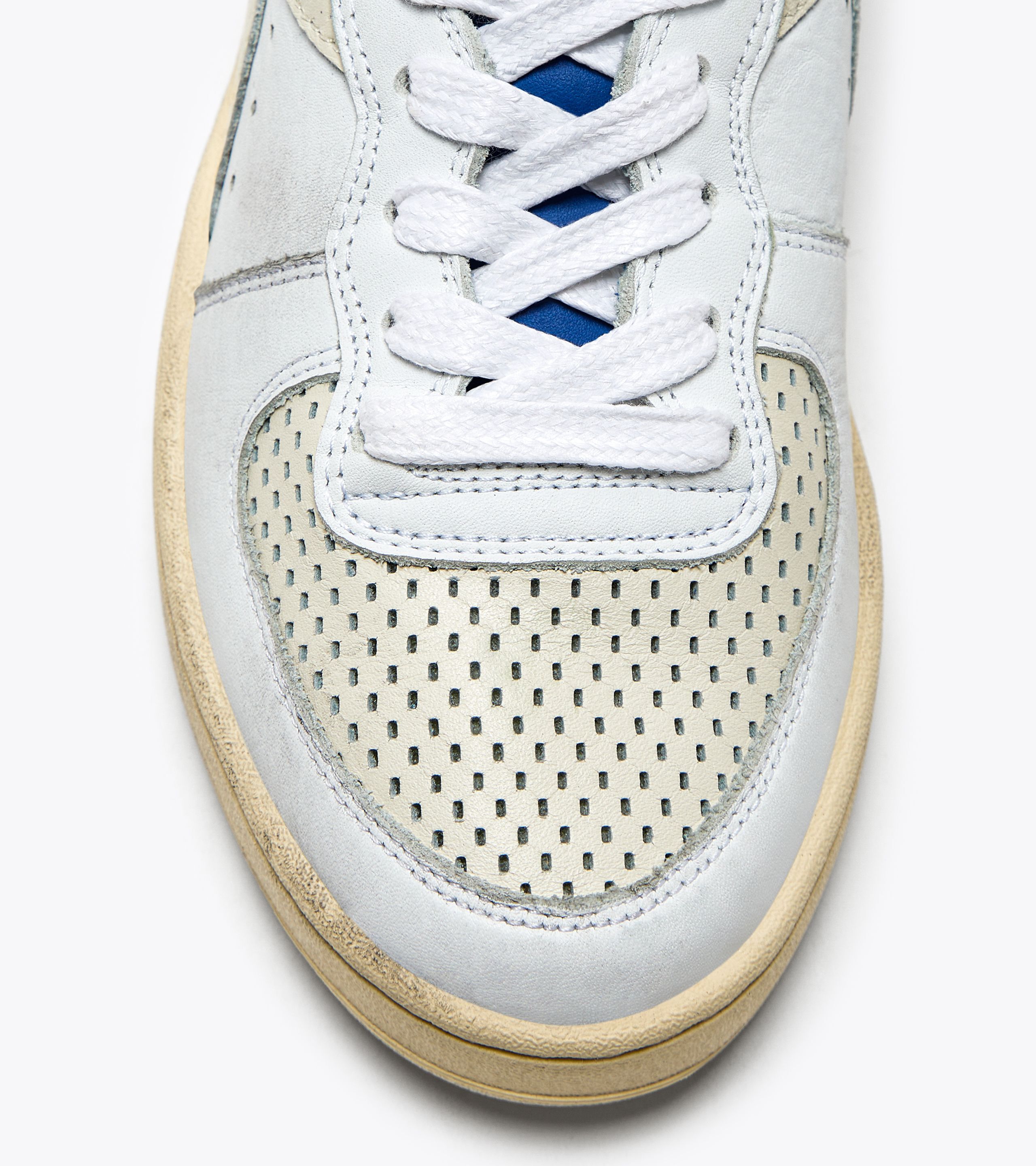 Sneakers new arrivals release italia