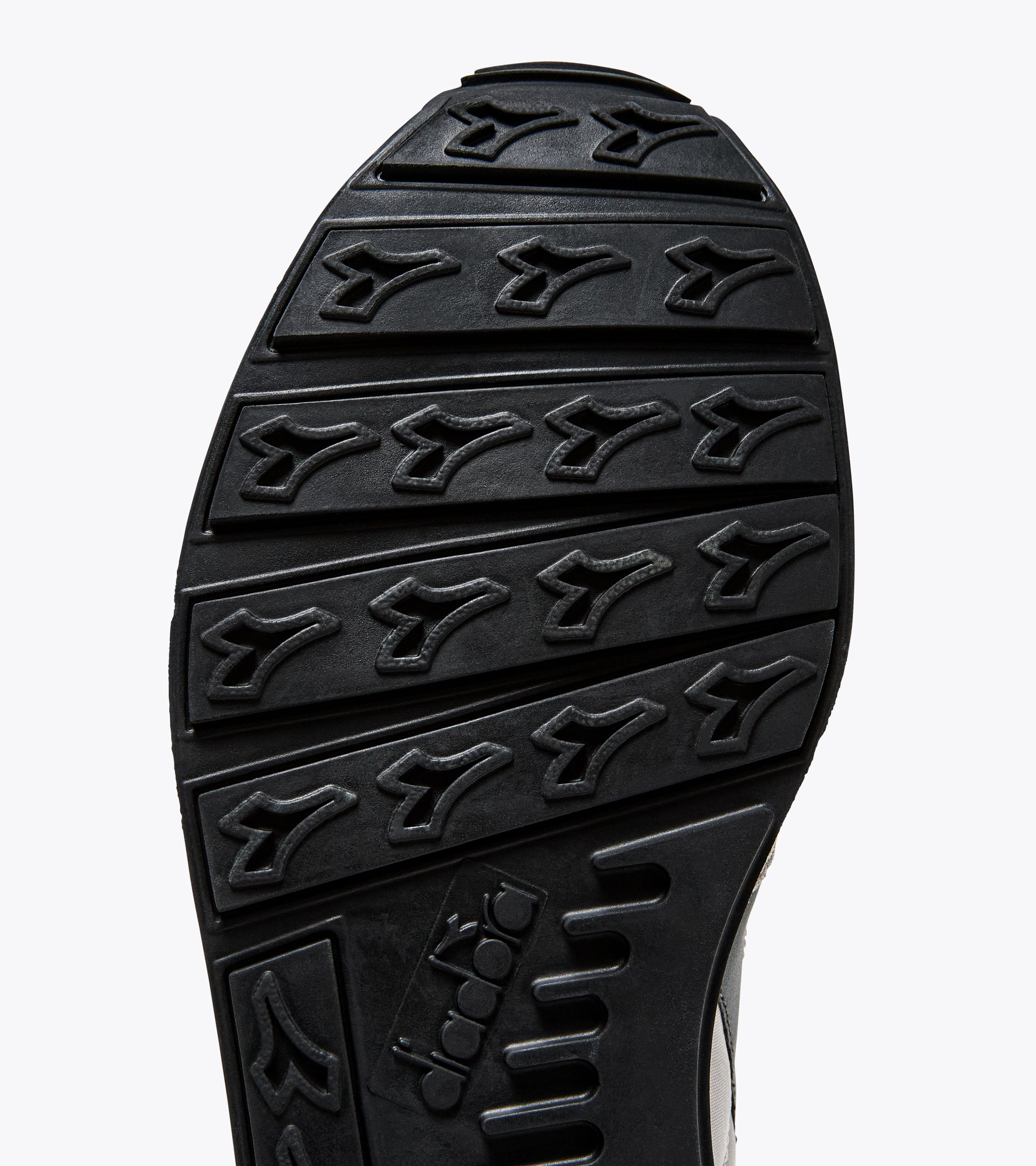 CAMARO Sneaker sportiva per ogni genere Diadora Online Shop IT