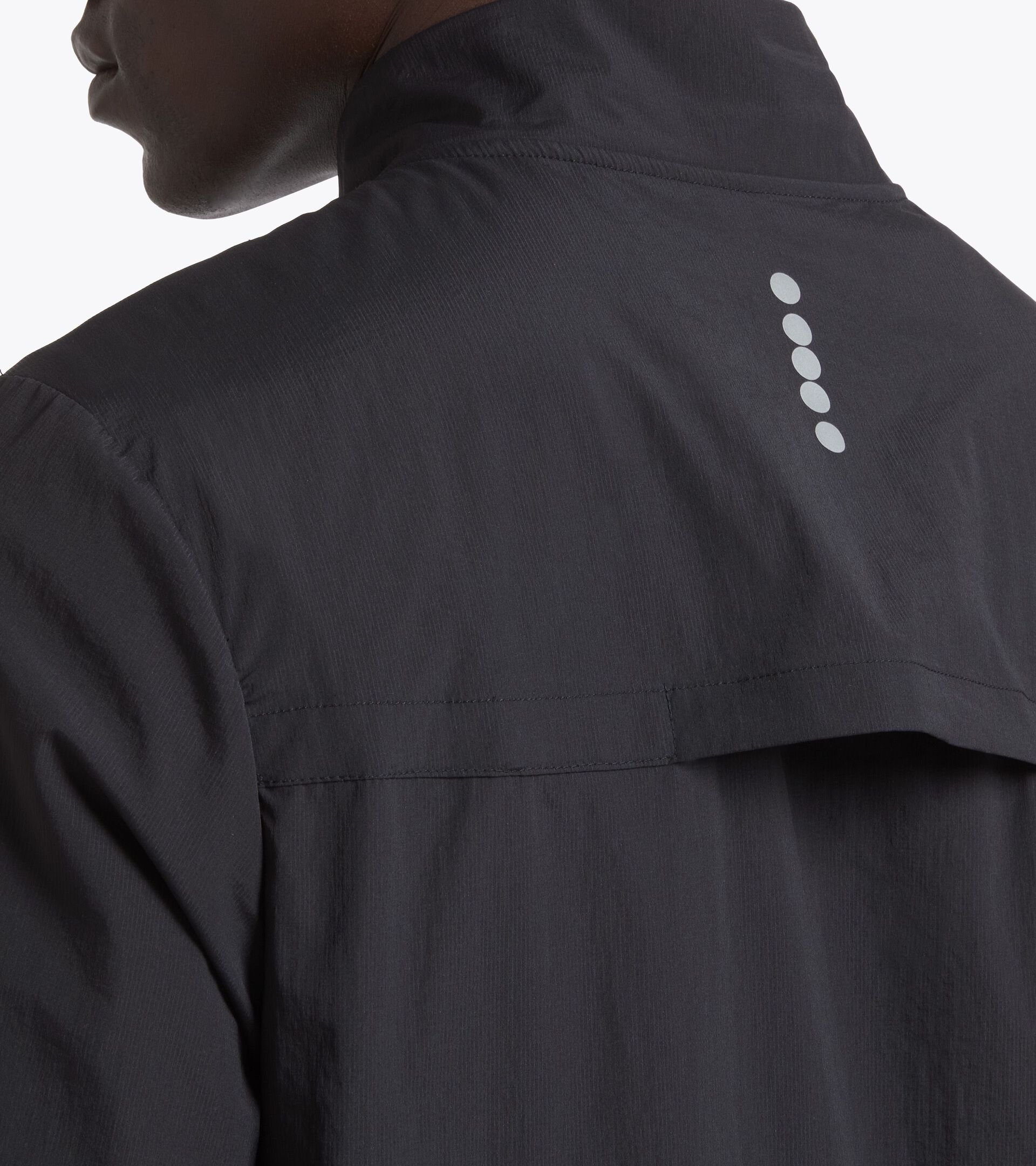 Windbreaker - Men&rsquo;s WINDBREAKER PACKABLE JACKET BLACK - Diadora