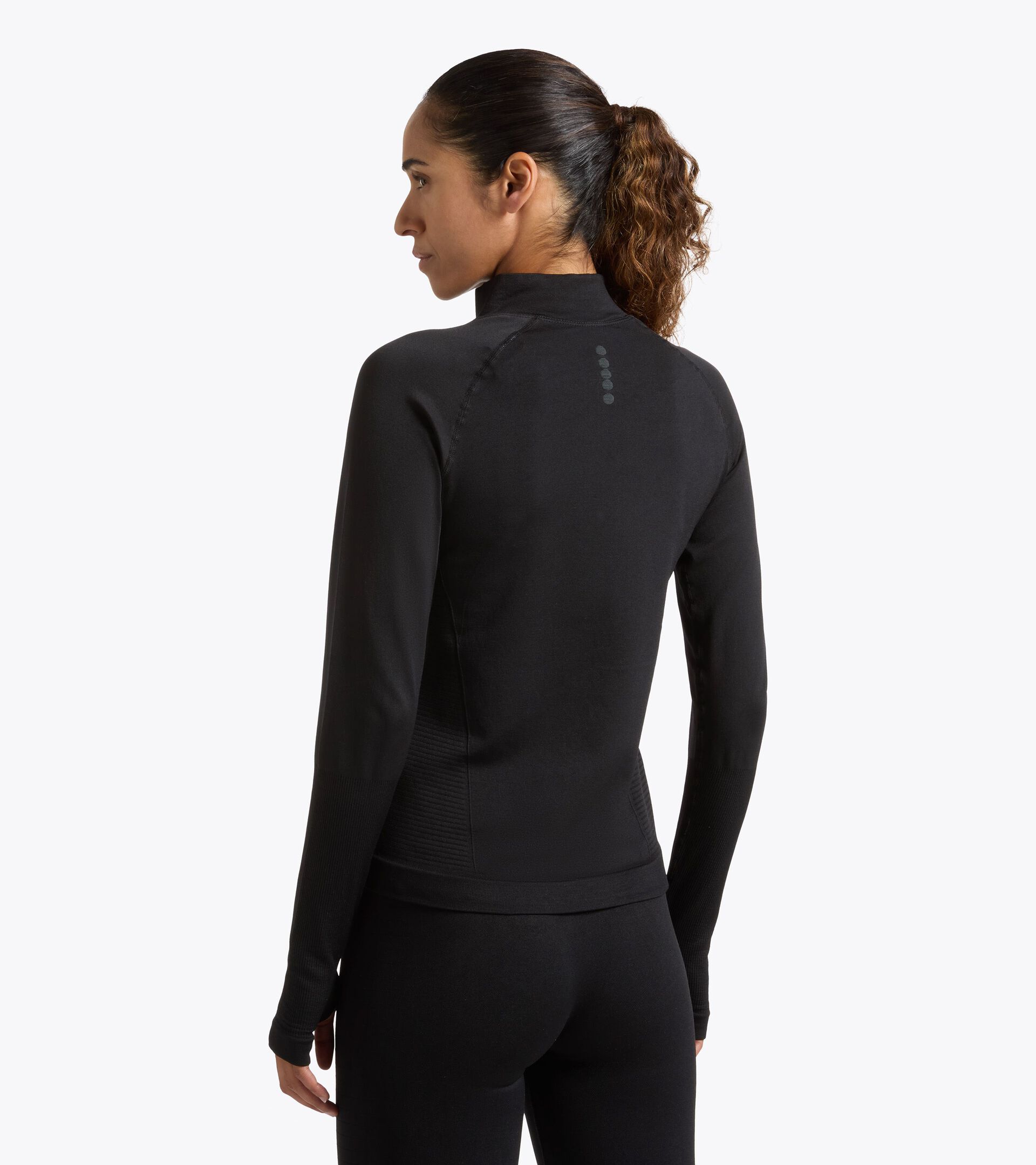 Long-Sleeve Thermoregulating Technical T-shirt - STRATOUNO Running - Women&rsquo;s L. LS T-SHIRT 1/2 ZIP STRATOUNO BLACK - Diadora