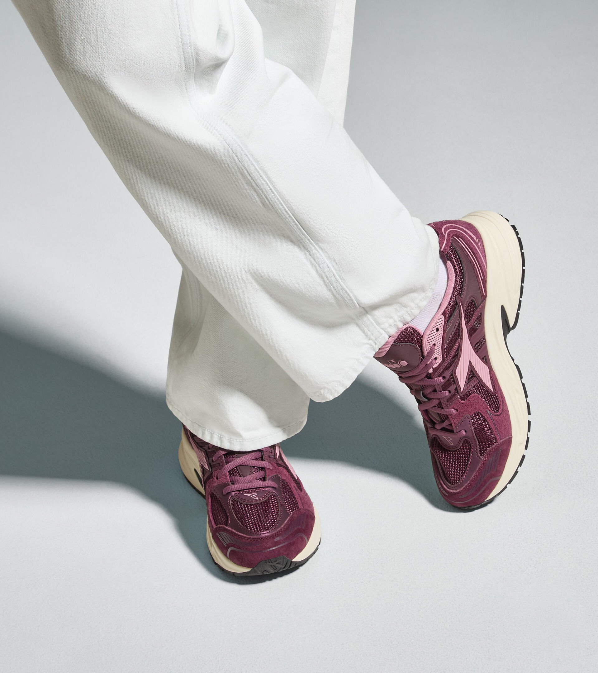 Sports sneakers - All-Gender
MYTHOS STAR PLUM WINE VIOLET - Diadora