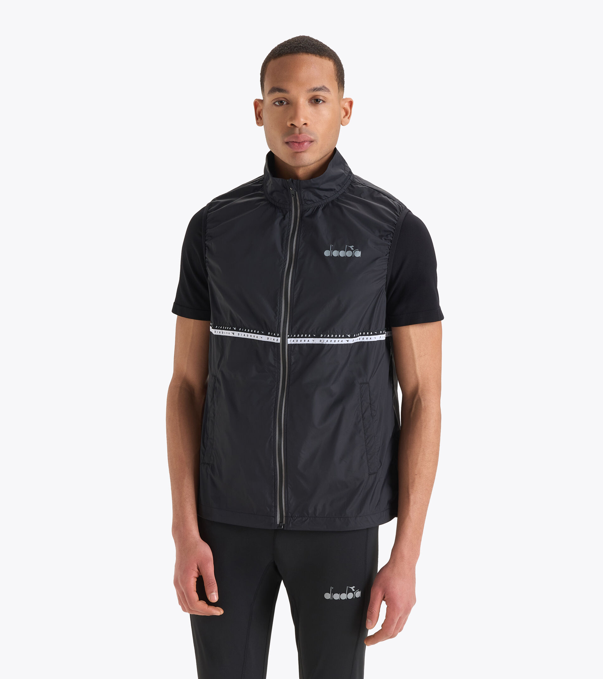 Chaleco cortavientos - Hombre PACKABLE VEST NEGRO - Diadora