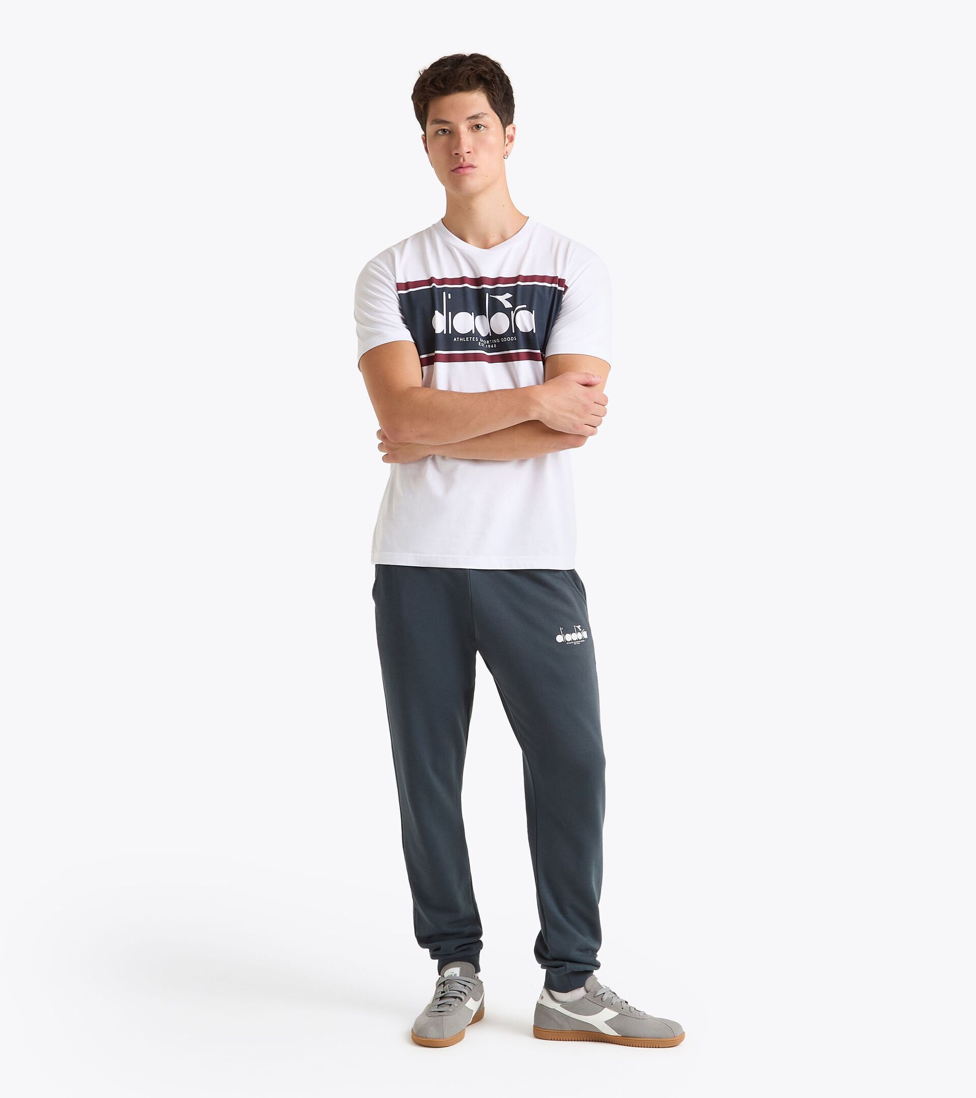 T-shirt - All-Gender
 T-SHIRT SS LOGO SUPER WHITE/EMPIRE RED - Diadora