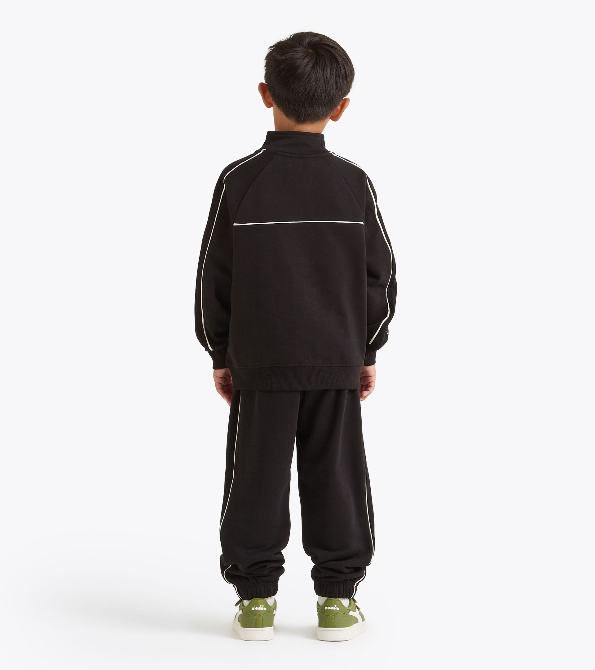 Tracksuit made with brushed fleece - Boy
 JB. TRACKSUIT FZ LOGO (BR) BLACK - Diadora