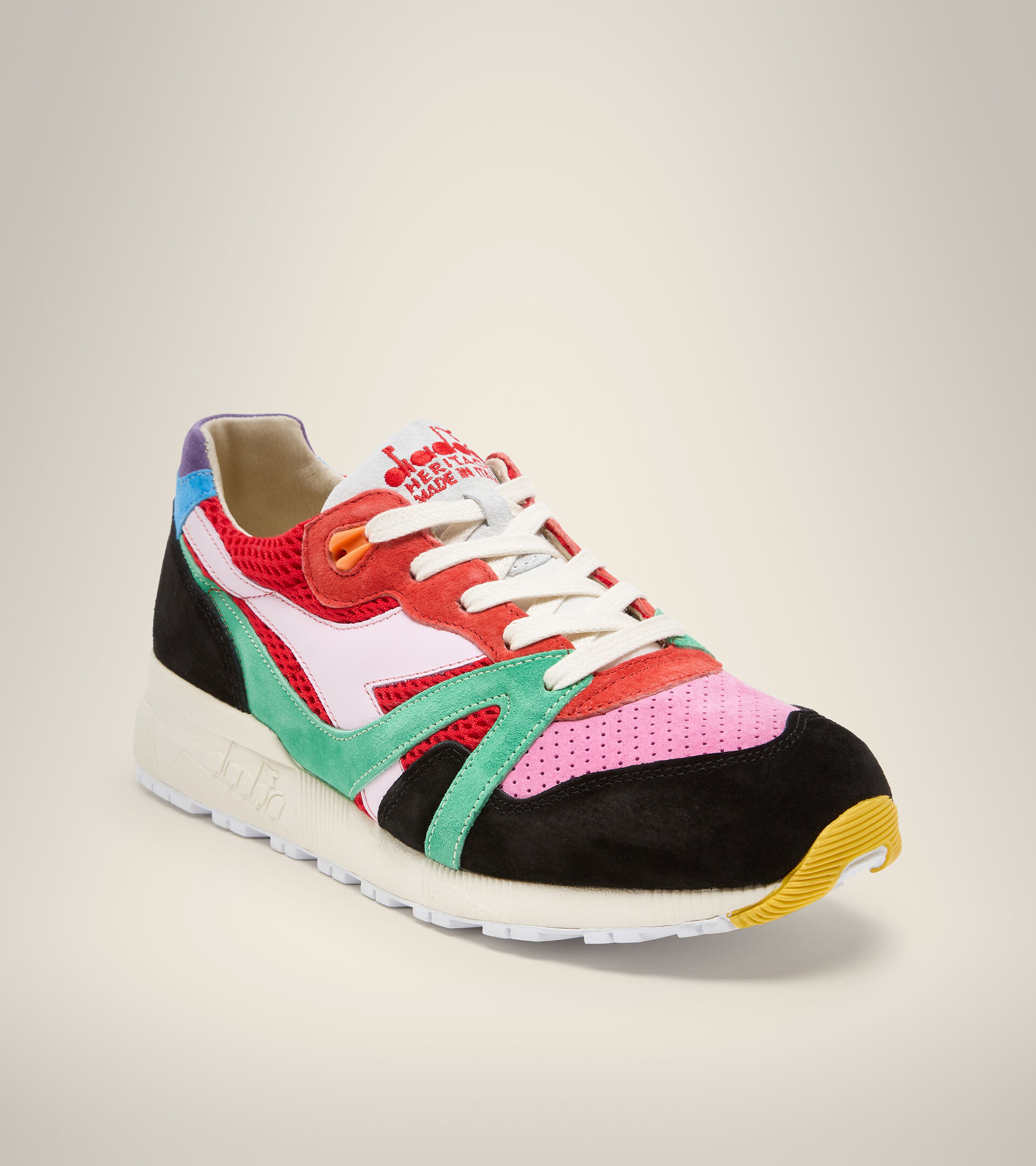 Heritage shoe Made in Italy- Unisex N9000 LOOP BREAKFAST FER.RED ITALY - Diadora