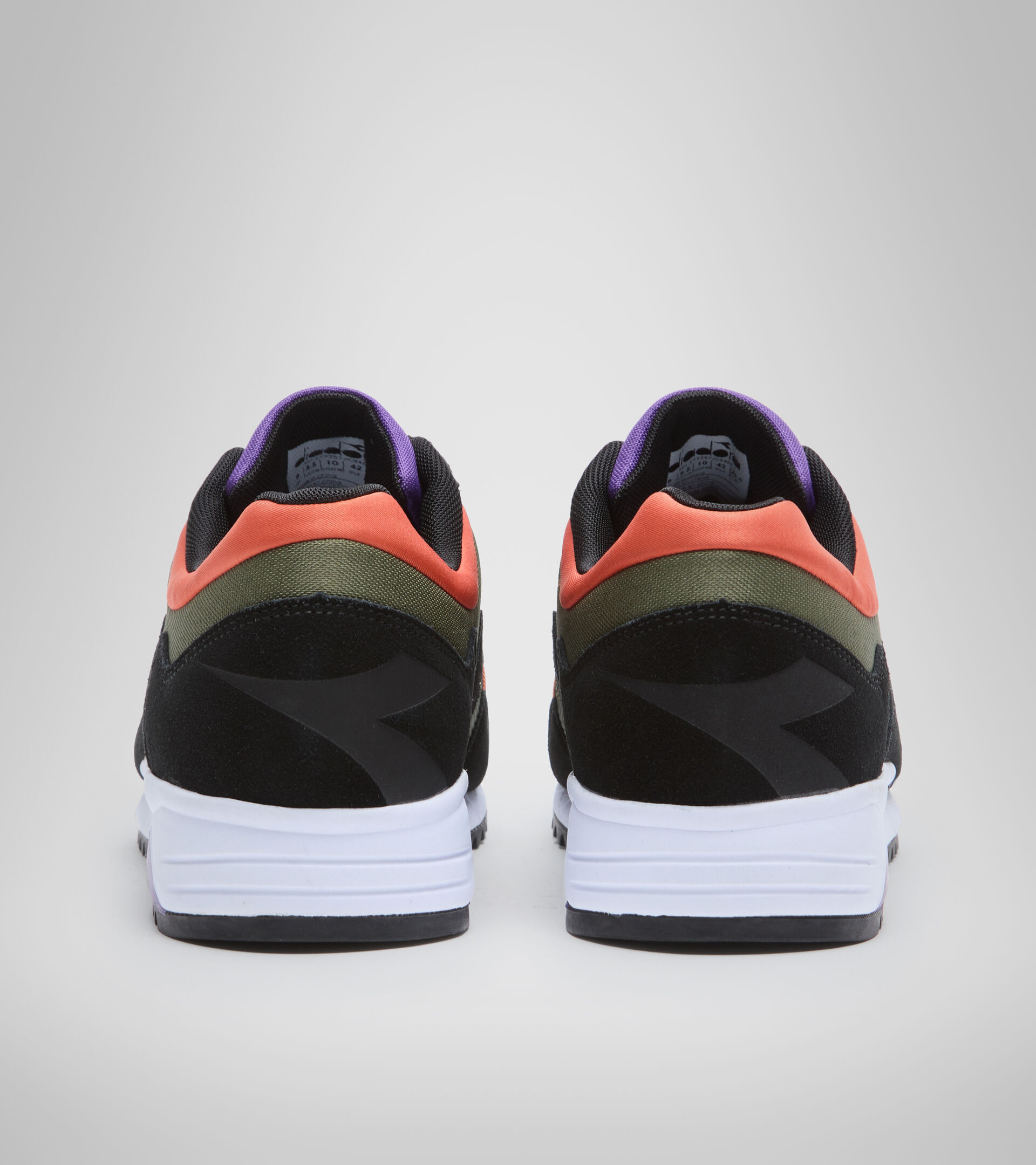 Sports shoe - Unisex N902 OFF ROAD CYPRESS/BLACK/PASSION FLOWER - Diadora
