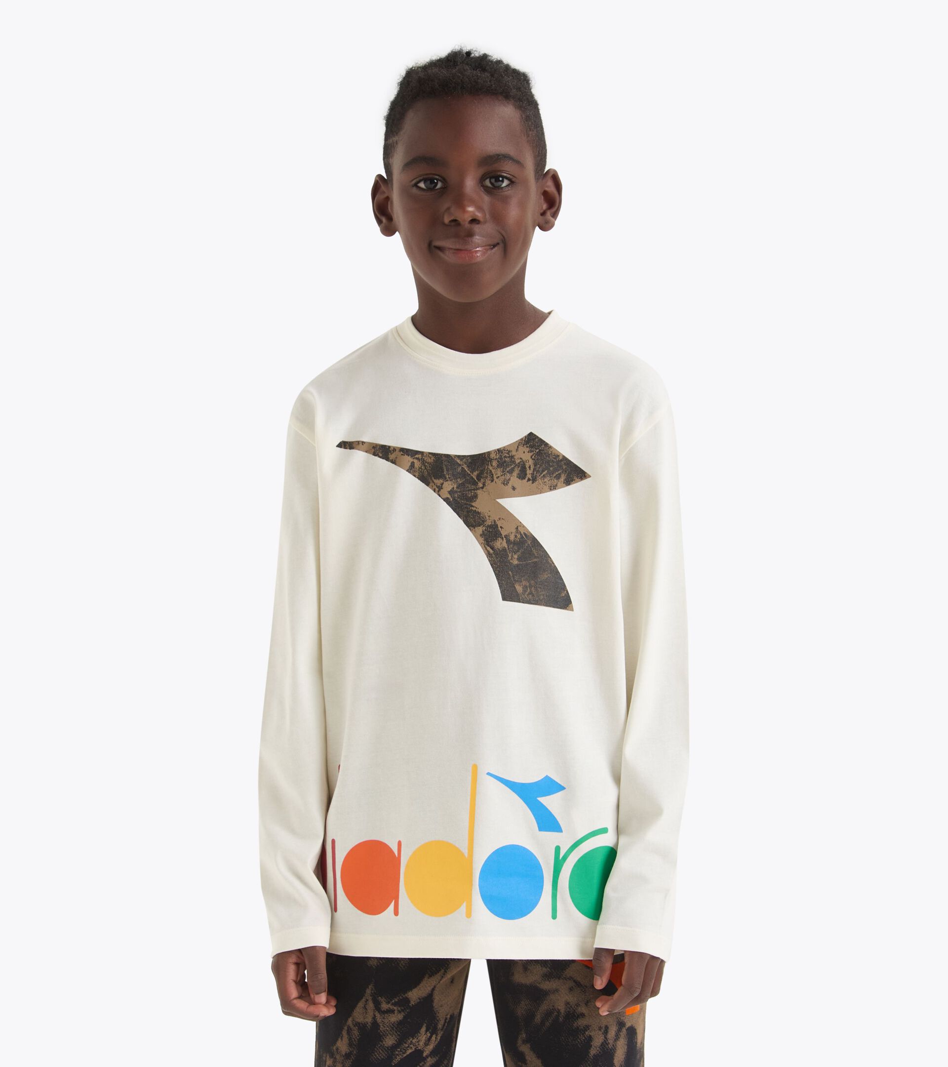 Long-sleeved t-shirt with tie dye details - Boy
 JB. T-SHIRT LS TYE DYE SOLITARY STAR - Diadora