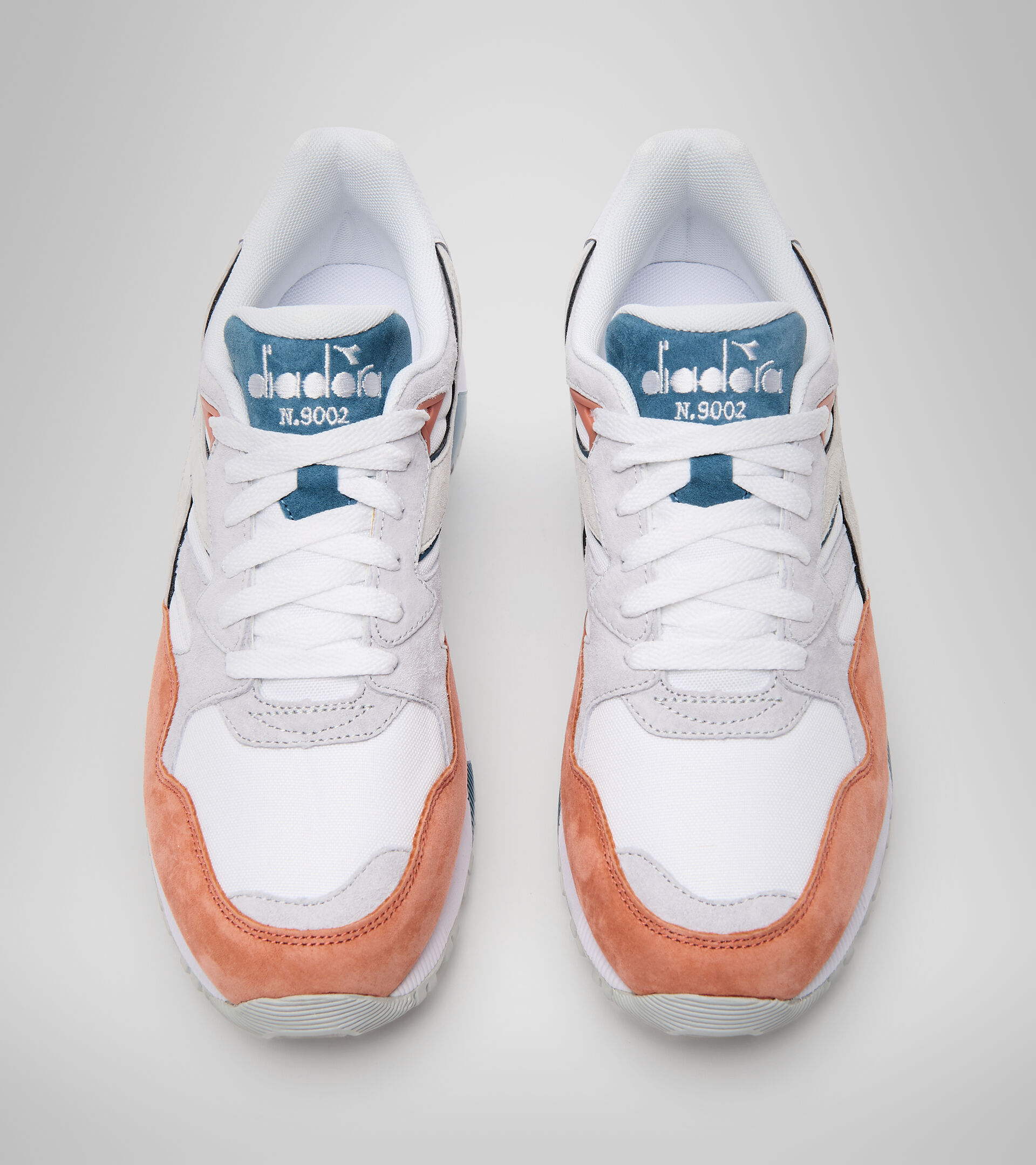 Sports shoes - Men N9002 OVERLAND DAWN BLUE/WHITE - Diadora