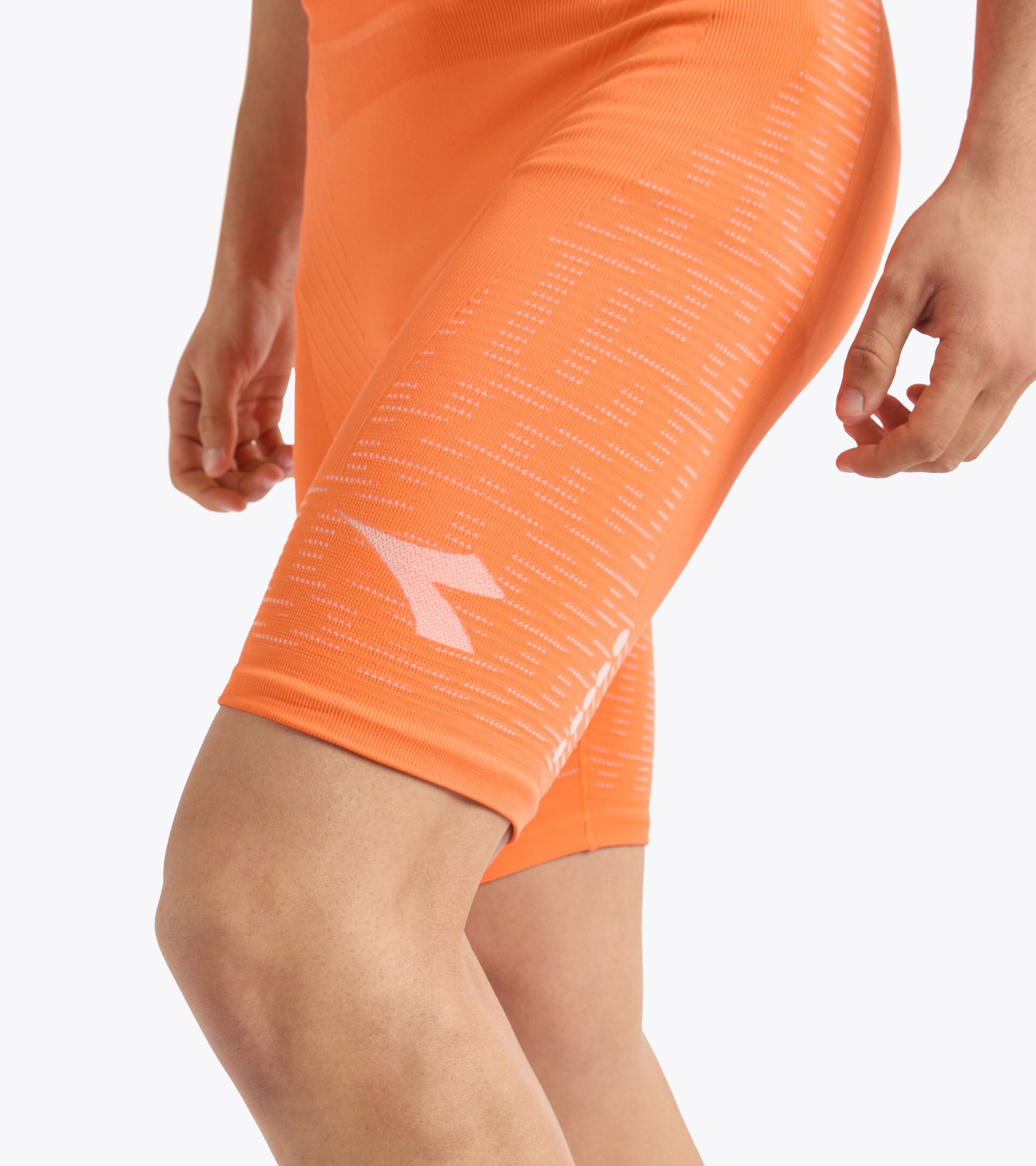 Technical shorts for temperature control -  Running - Men’s STRATOUNO HALF-TIGHT ORANGE NECTARINE - Diadora