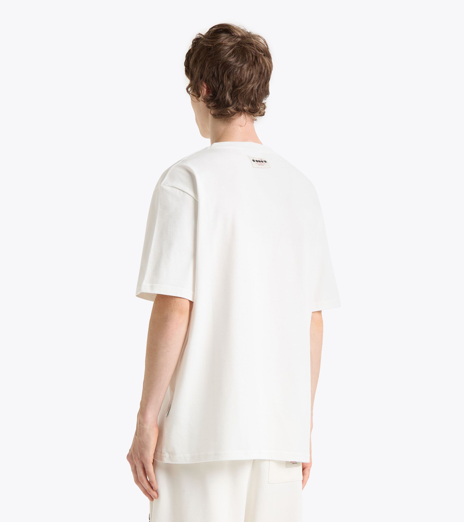 T-shirt and tank top - Made in Italy - All-Gender
 T-SHIRT SS LEGACY WHITE ALYSSUM - Diadora