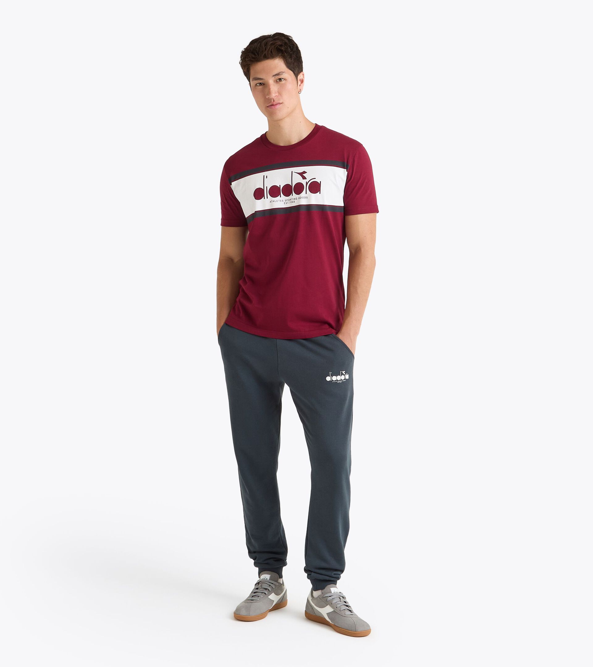 Camiseta - Para todos los g&eacute;neros T-SHIRT SS LOGO PUERTO SECO - Diadora