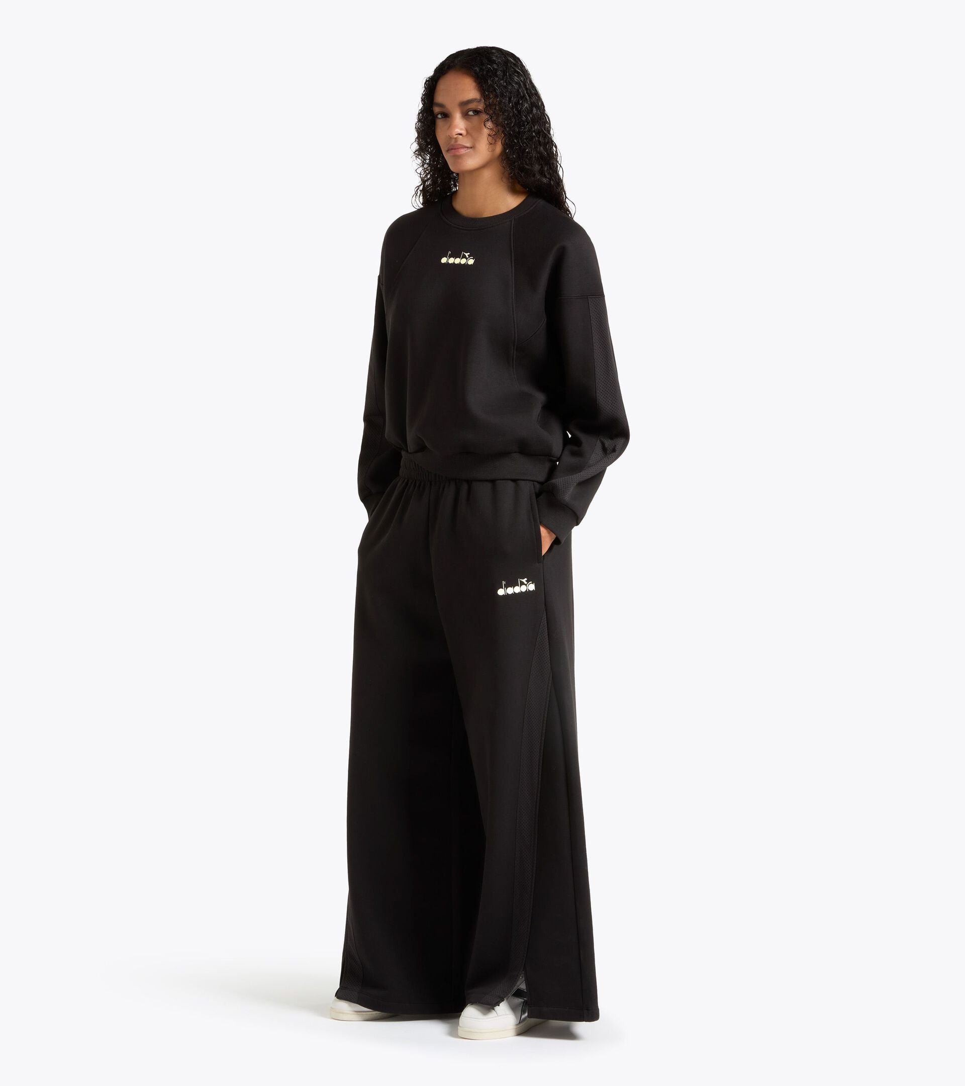 Sweatshirt aus Jersey - Comfort Fit - Damen L. SWEATSHIRT LOGO (BR) SCHWARZ - Diadora