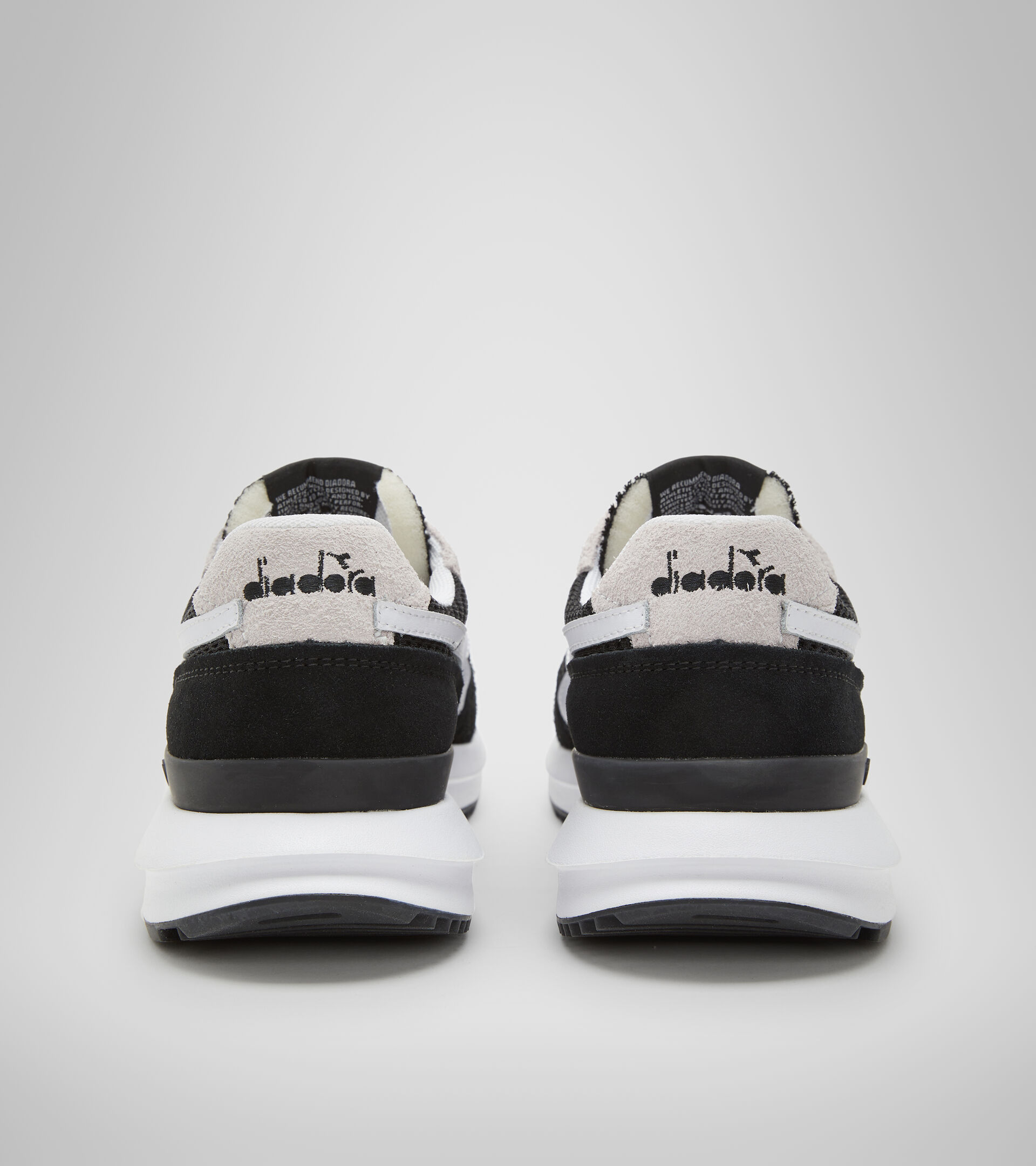 Sports shoes - Unisex KMARO 42 SUEDE MESH BLACK /WHITE - Diadora