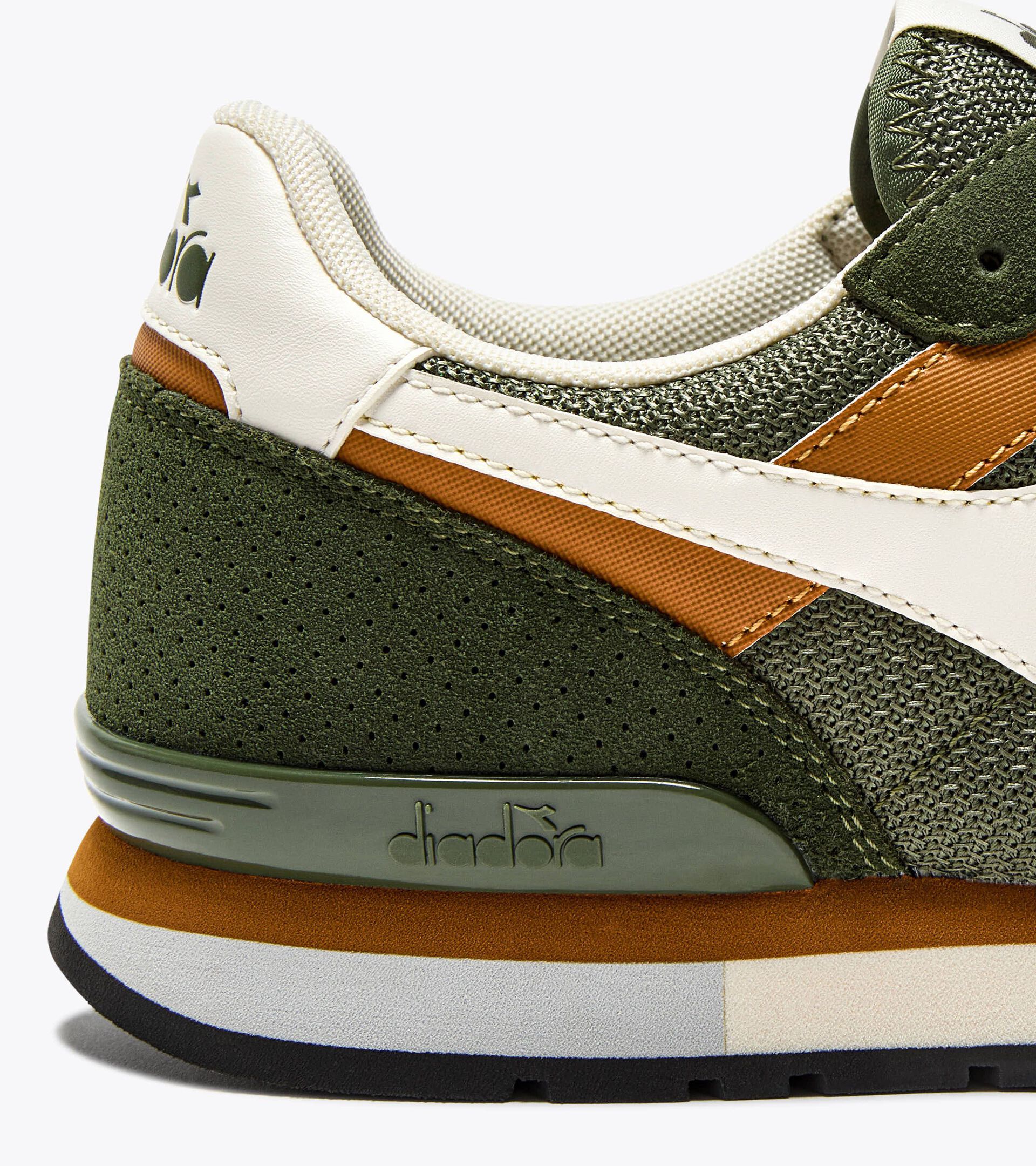 Suede leather sneaker - All-gender CAMARO M2 GREEN OLIVINE - Diadora