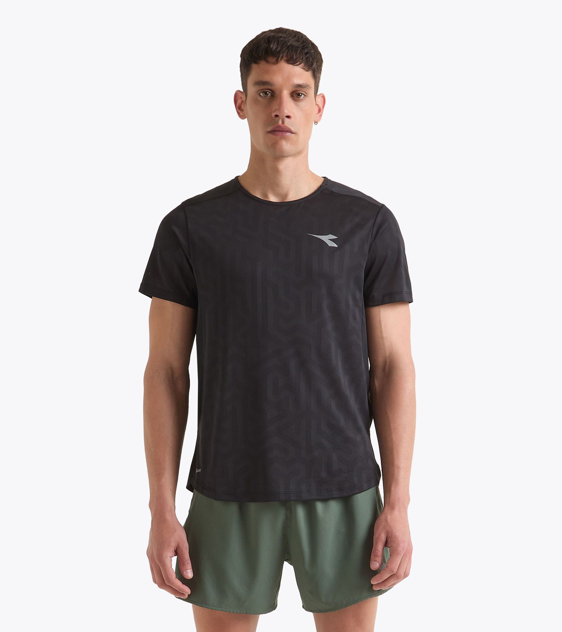 Running t-shirt - Coolcore light fabric - Men’s SUPER LIGHT SS T-SHIRT BLACK - Diadora