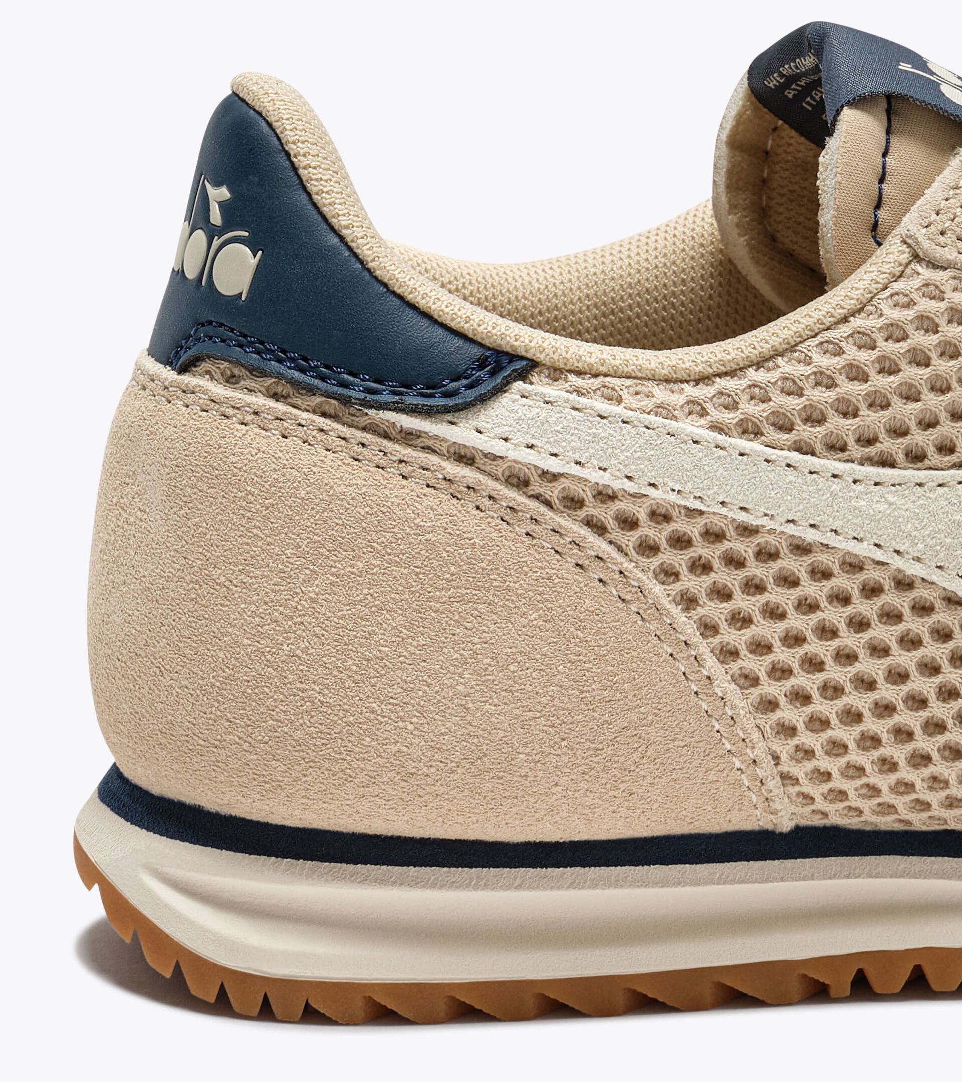 Low-profile suede sneaker - All-gender CROSS MESH PARCHMENT - Diadora