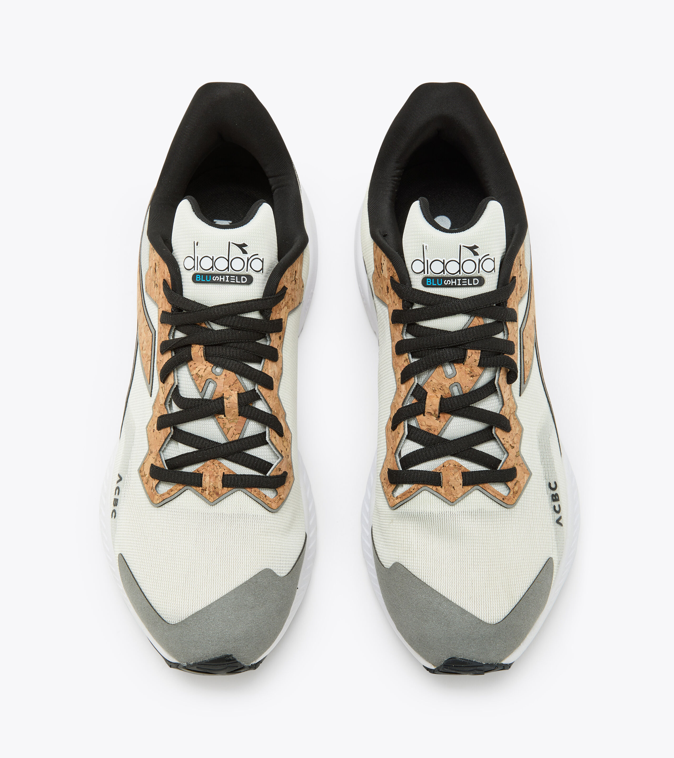 Diadora hot sale mythos 3
