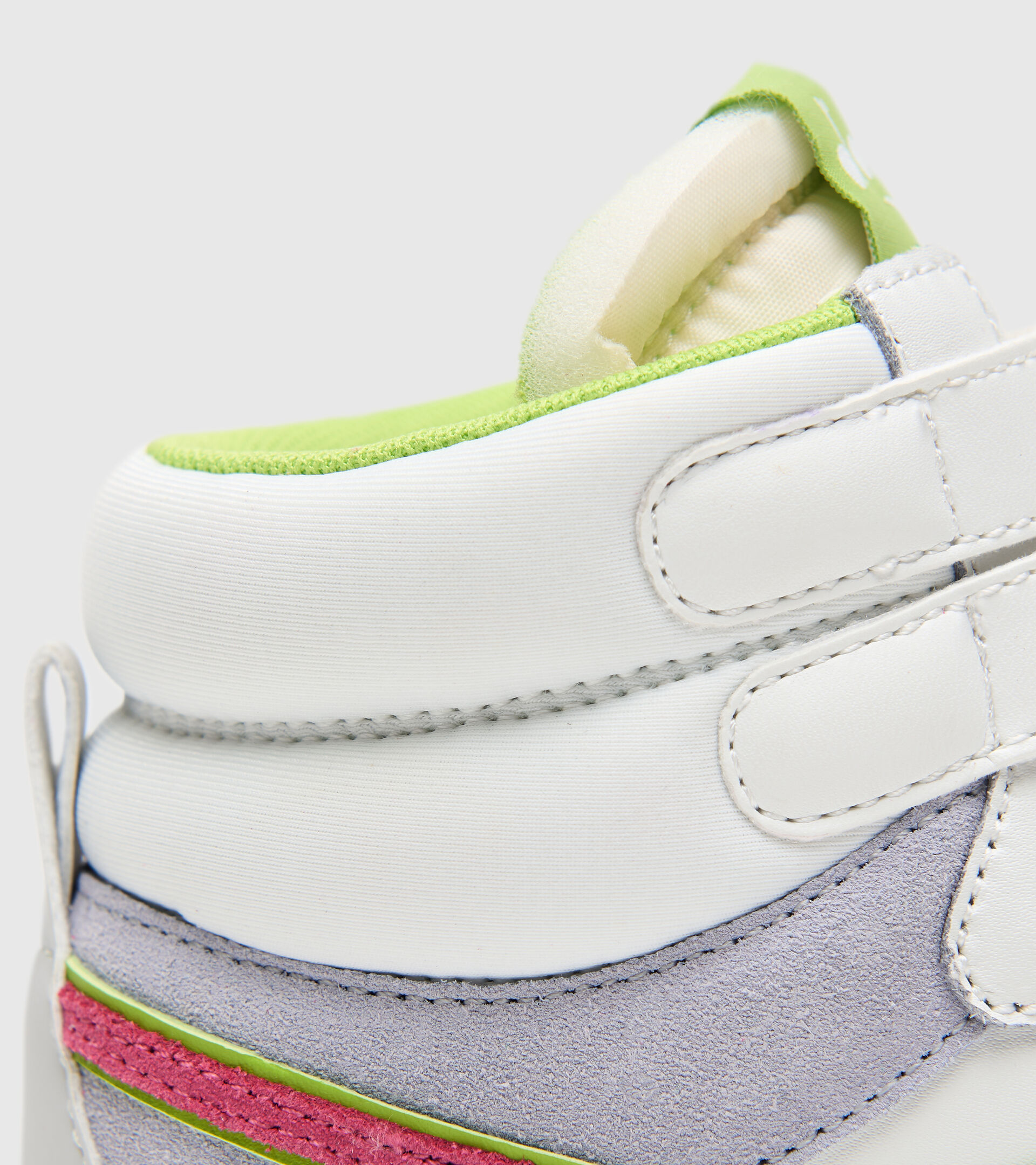 Sports shoes - Women MAGIC BASKET MID WN WHITE/LUNAR ROCK - Diadora