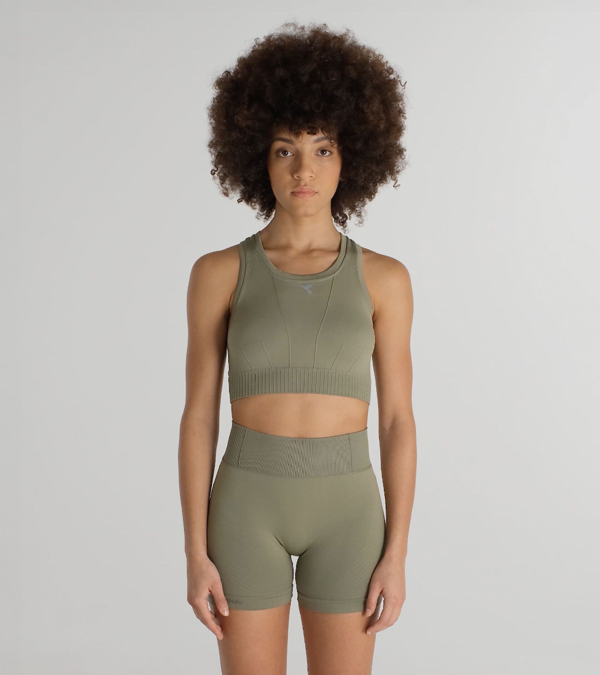 Technical top for temperature control -  Running - Men&rsquo;s L. TOP STRATOUNO SAGE GREEN - Diadora