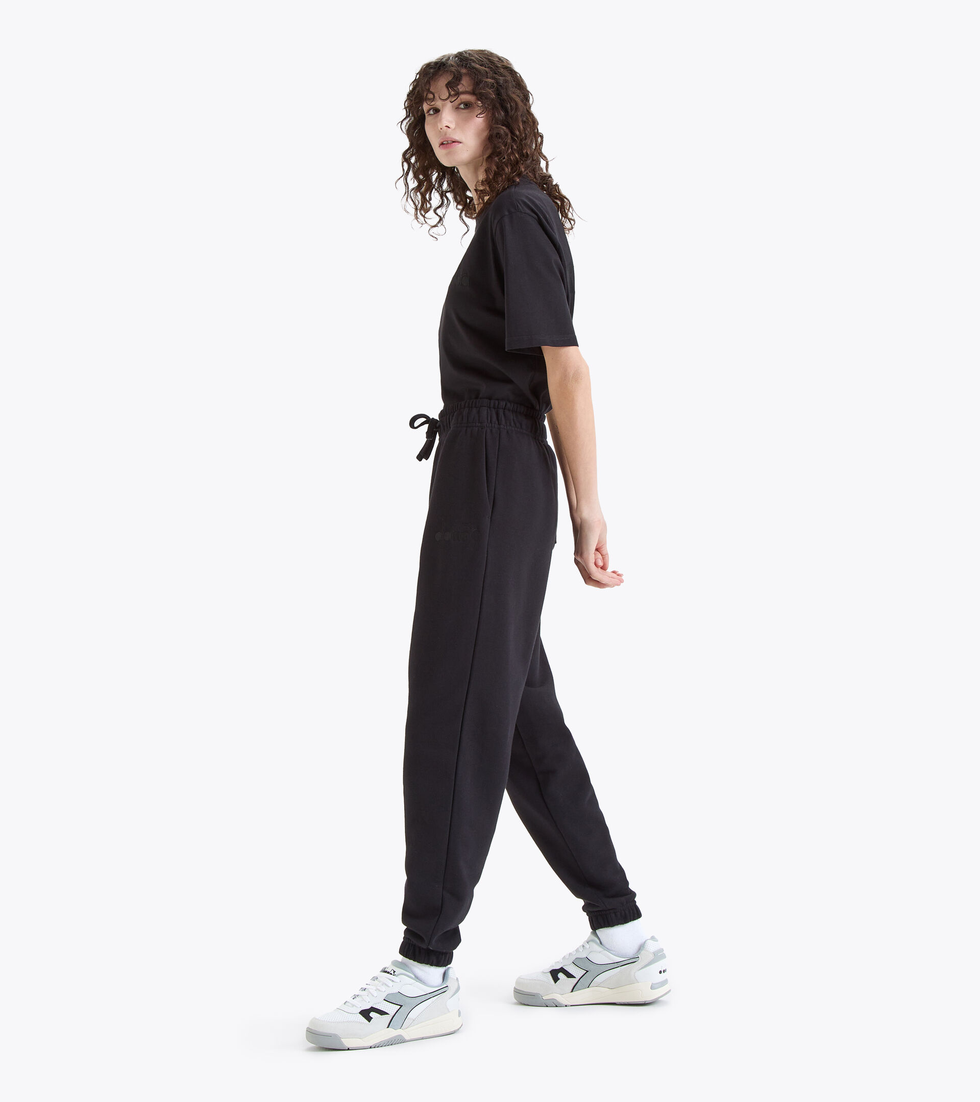 Cotton sweatpants - Gender neutral PANT SPW LOGO BLACK - Diadora