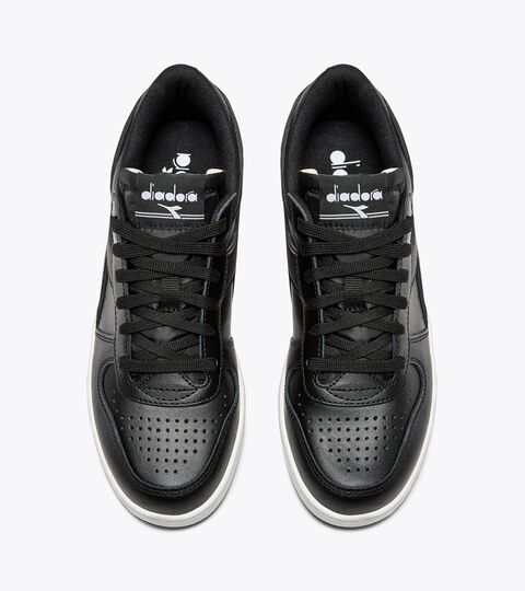 Zapatilla deportiva - Gender neutral MAGIC BASKET LOW ICONA NEGRO/NEGRO - Diadora