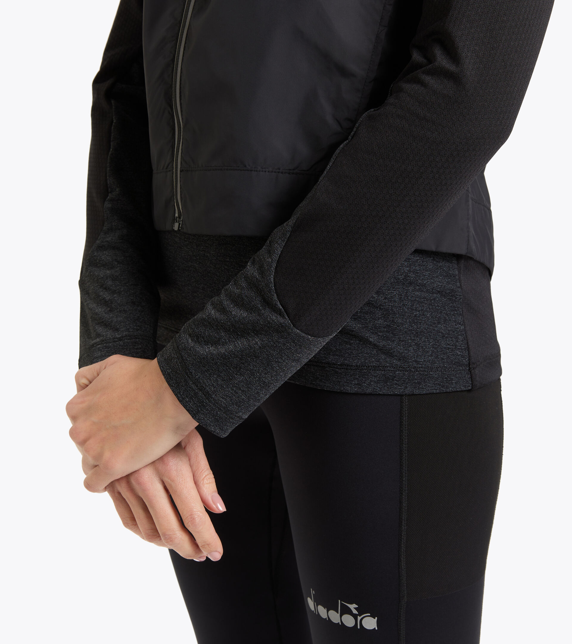 Multi-layered sleeveless vest - Women L. MULTILAYER VEST BE ONE BLACK - Diadora