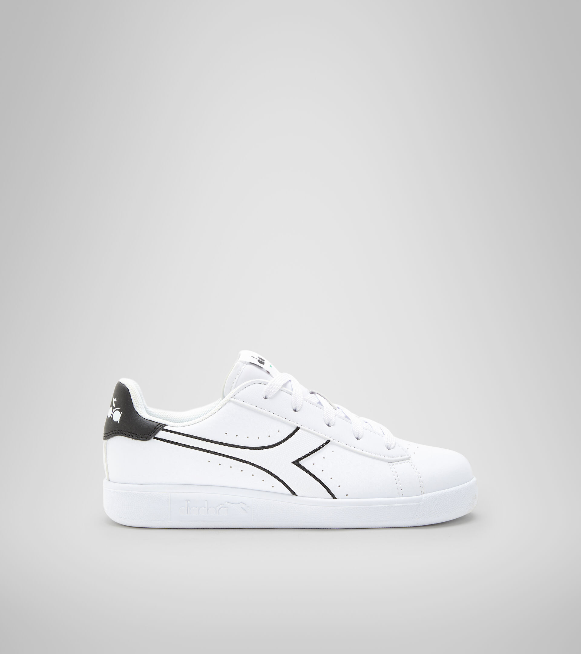 Sports shoes - Youth 8-16 years GAME P GS WHITE/WHITE/BLACK - Diadora