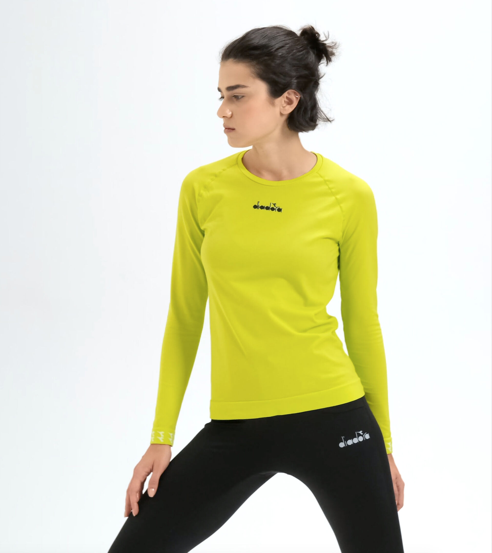 Italian-made running T-shirt - Women L. LS SKIN FRIENDLY T-SHIRT GREEN SPRING - Diadora