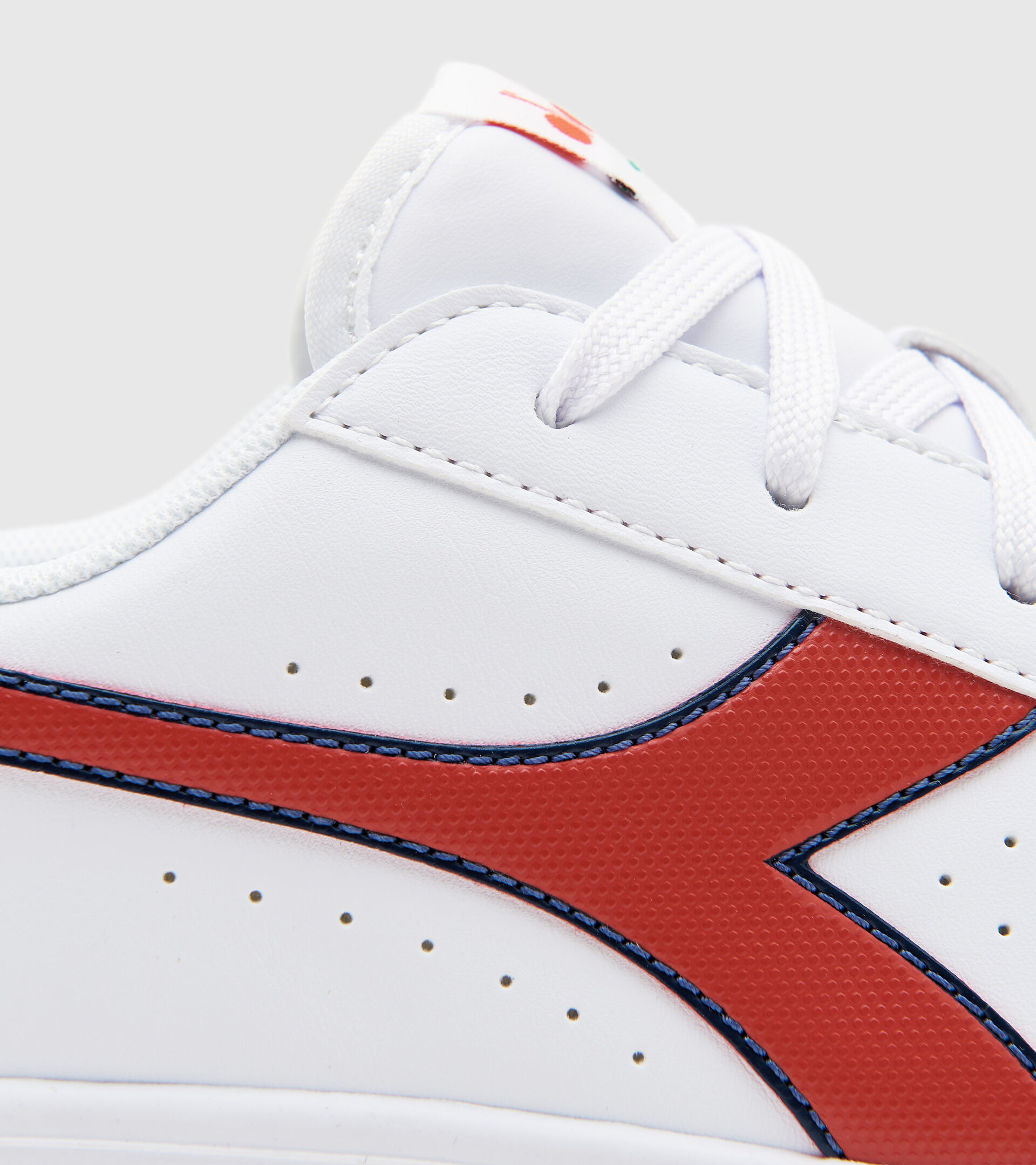 Sports shoes - Youth 8-16 years GAME P GS WHITE/AURORA RED - Diadora
