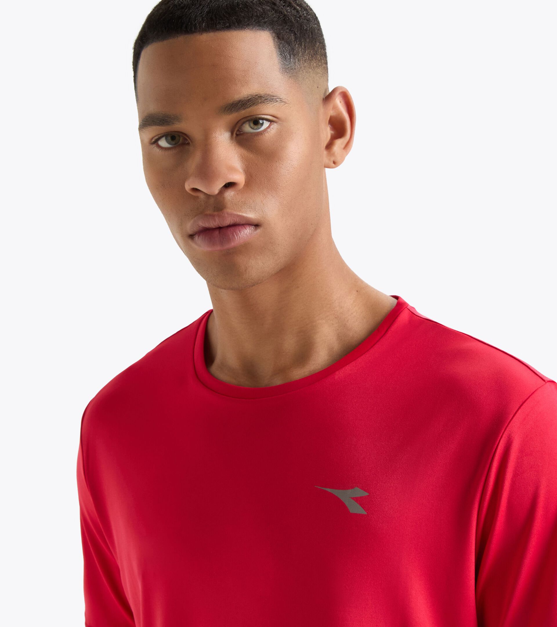 Sportliches T-Shirt - Herren SS T-SHIRT RUN TOREADOR ROT - Diadora