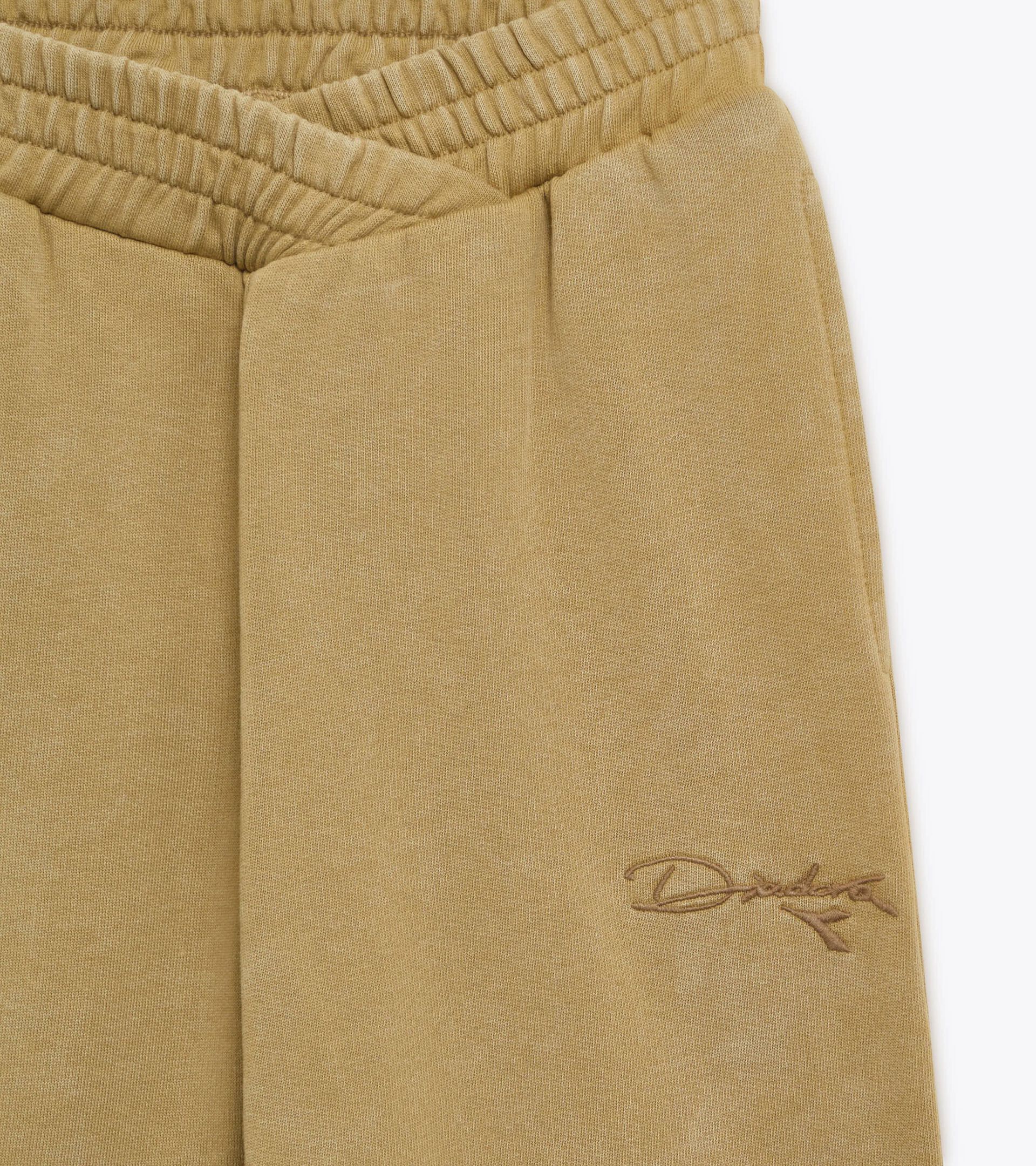 Joggers stile retro - Slim fit - Donna
 L. JOGGER PANTS AVENUE LAB VERDE CACHI (70361) - Diadora