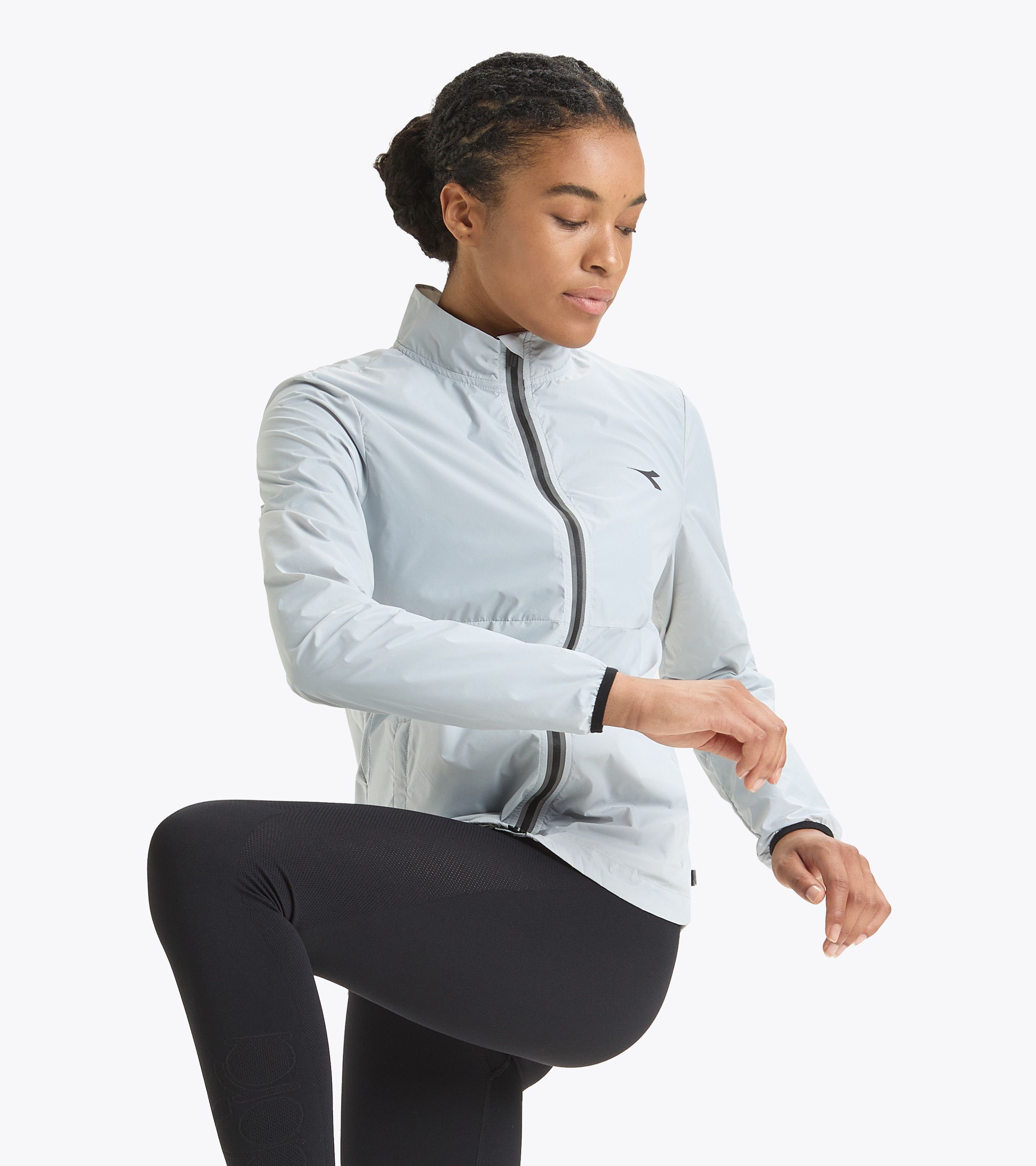 L. PACKABLE WIND JACKET