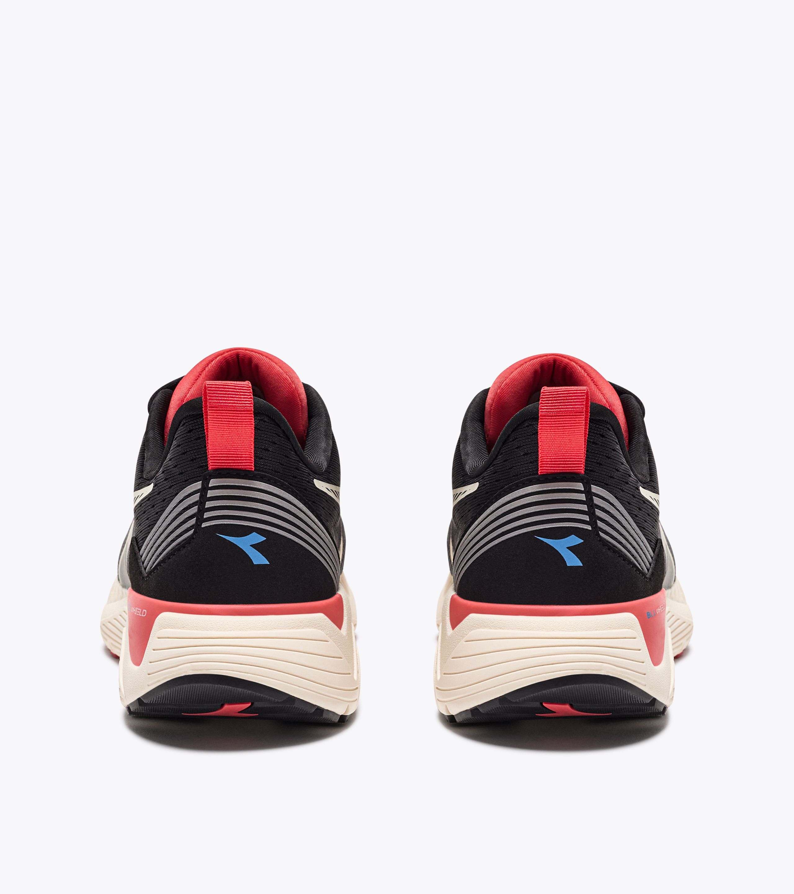 Red and black hot sale running shoes womens