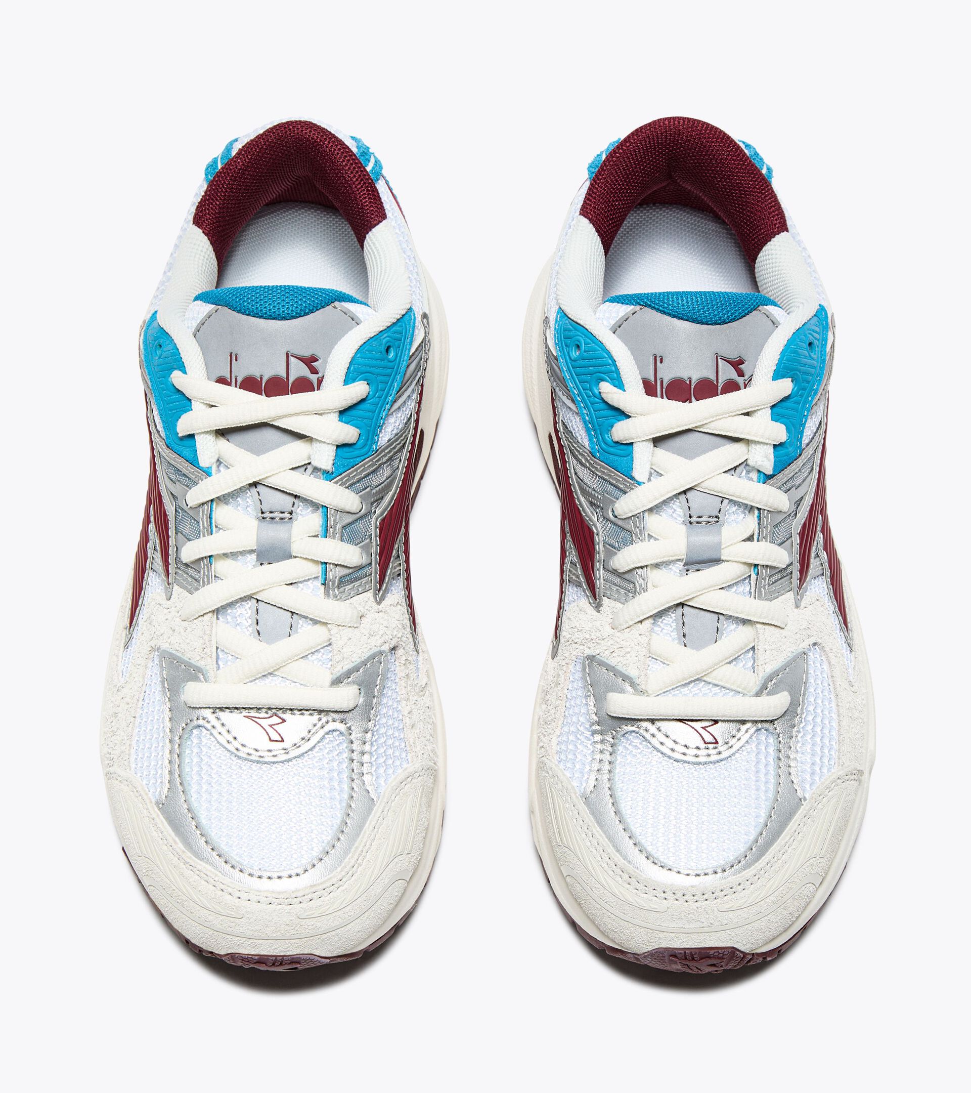 Sports sneakers - All-Gender MYTHOS STAR WHITE/CABERNET/BLUE MOON - Diadora