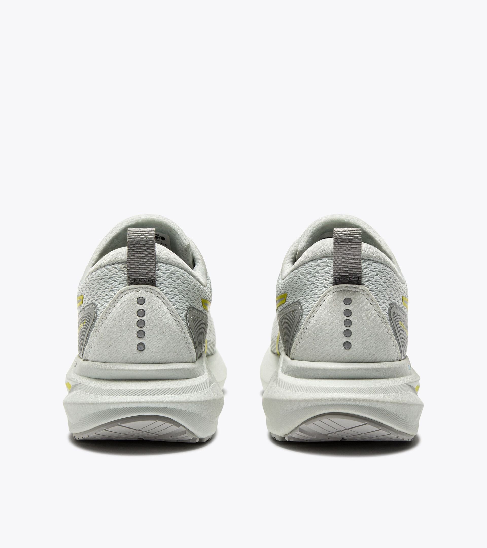 Running shoe - Stability and protection - Women’s MYTHOS BLUSHIELD VIGORE 4 W GLACIER GRAY/GHOST GRAY - Diadora
